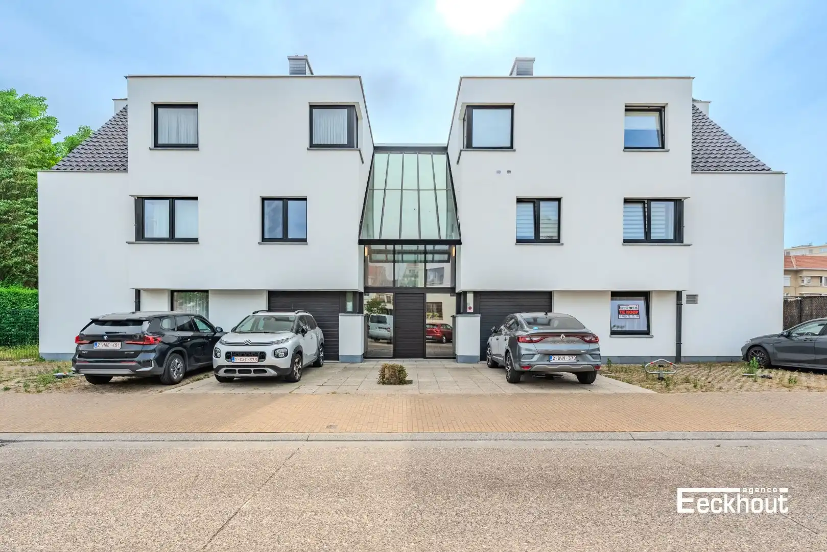 Gerenoveerd appartement met uitzonderlijk groot terras! foto 20