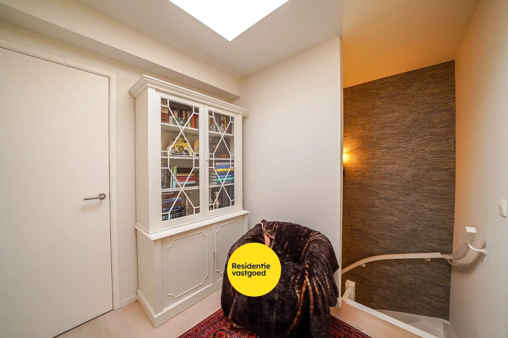 Recent duplex-appartement met open zicht op de vaart in Oudenburg foto 14