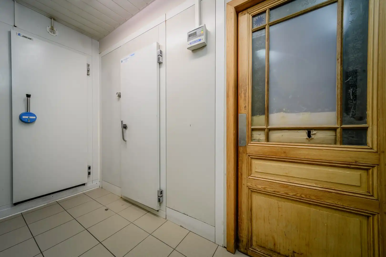 Zeer gunstig gelegen handelspand in hartje van Aalst foto 5