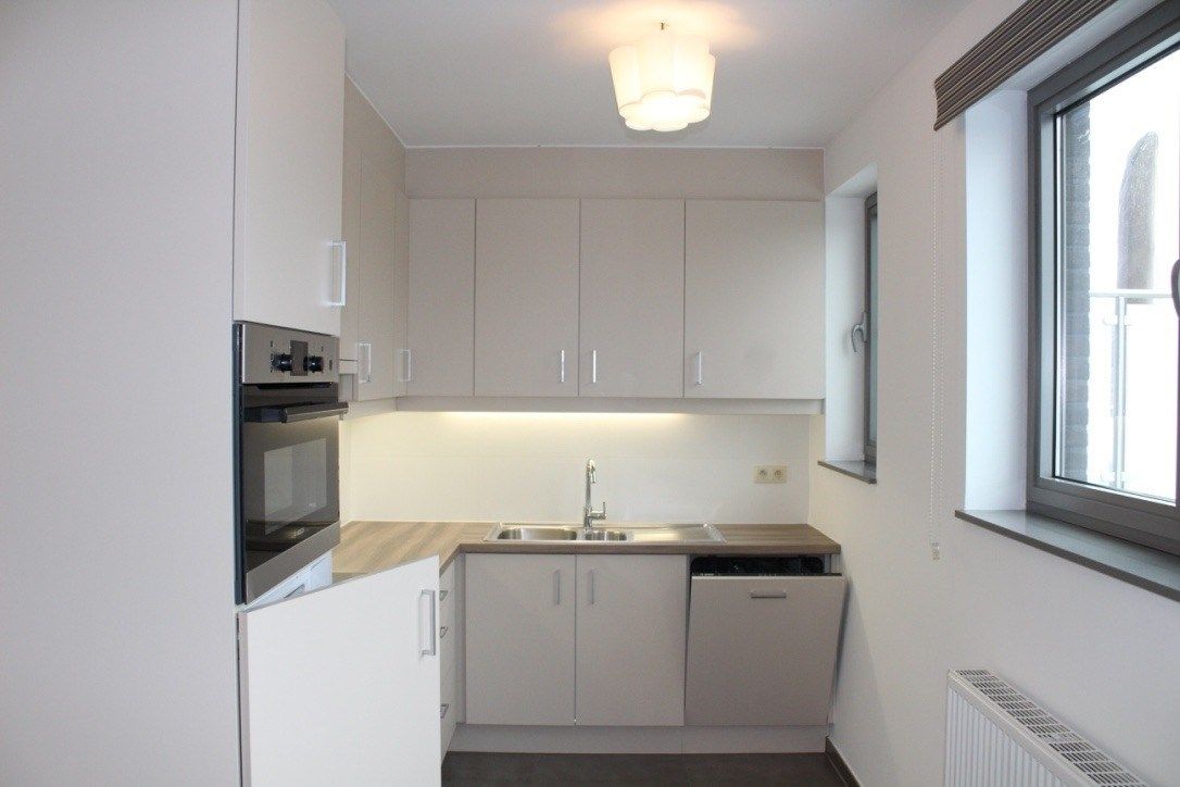 Appartement met 1 slpk en zeer groot terras, privé-carport en fietsenberging foto 8