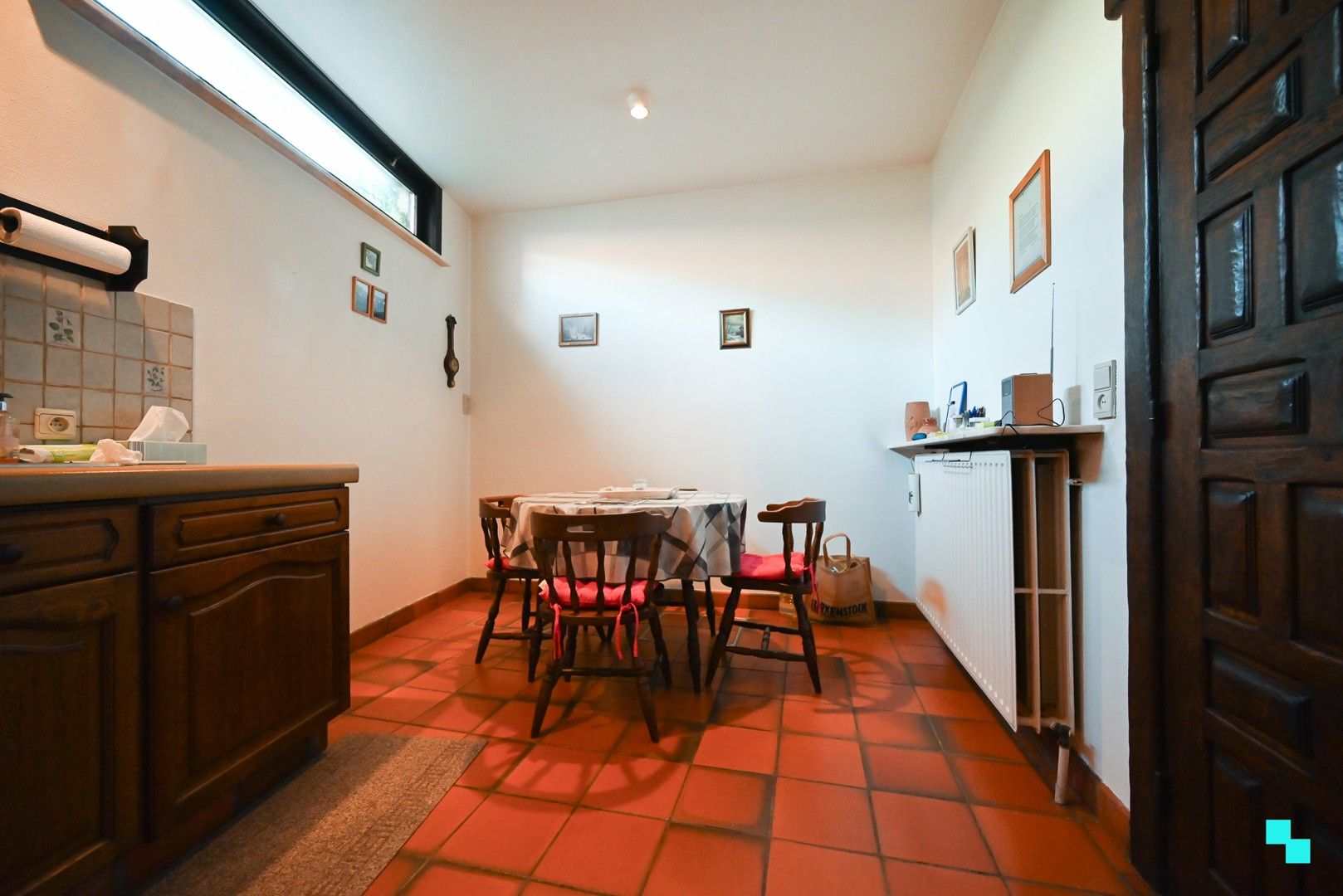 Neoclassicistisch getinte burgerwoning in hartje Izegem foto 12