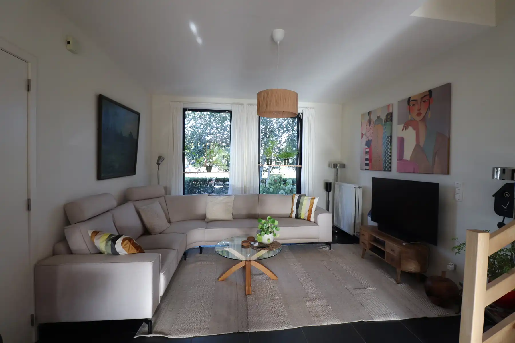 Een energiezuinige woning met 2 slaapkamers, tuin en garage. foto 2