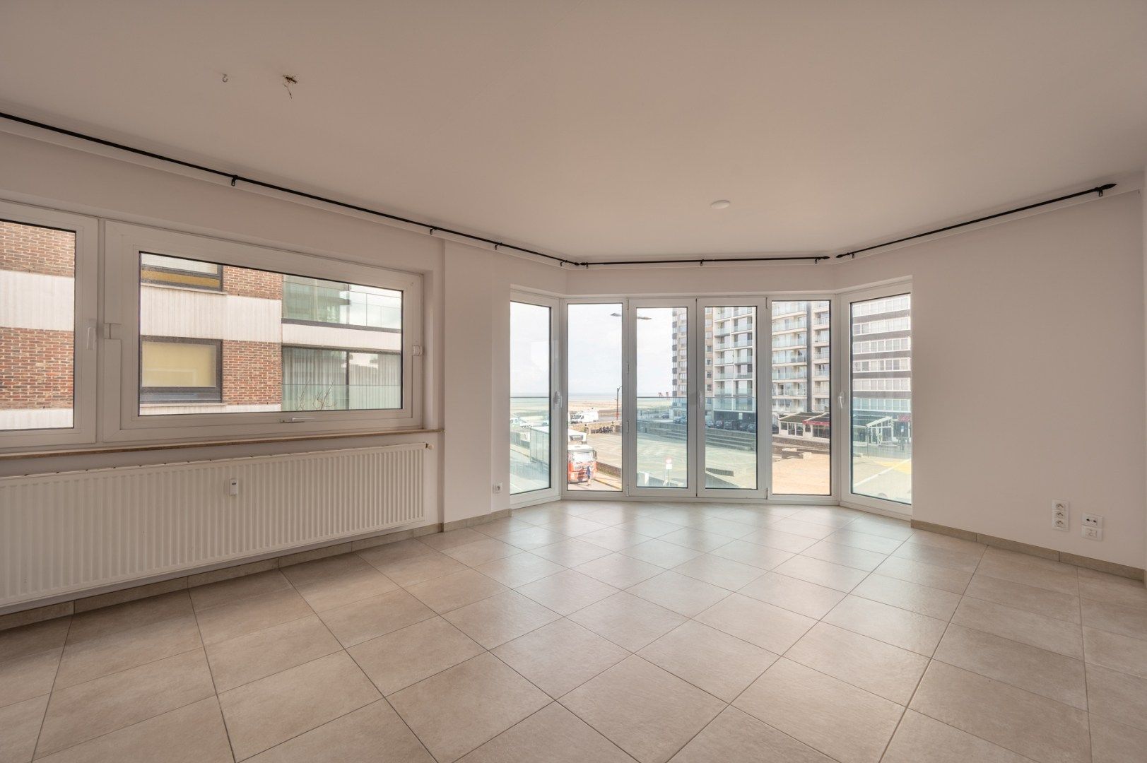 Hoekappartement met 2 slaapkamers en mooi zeezicht foto 2