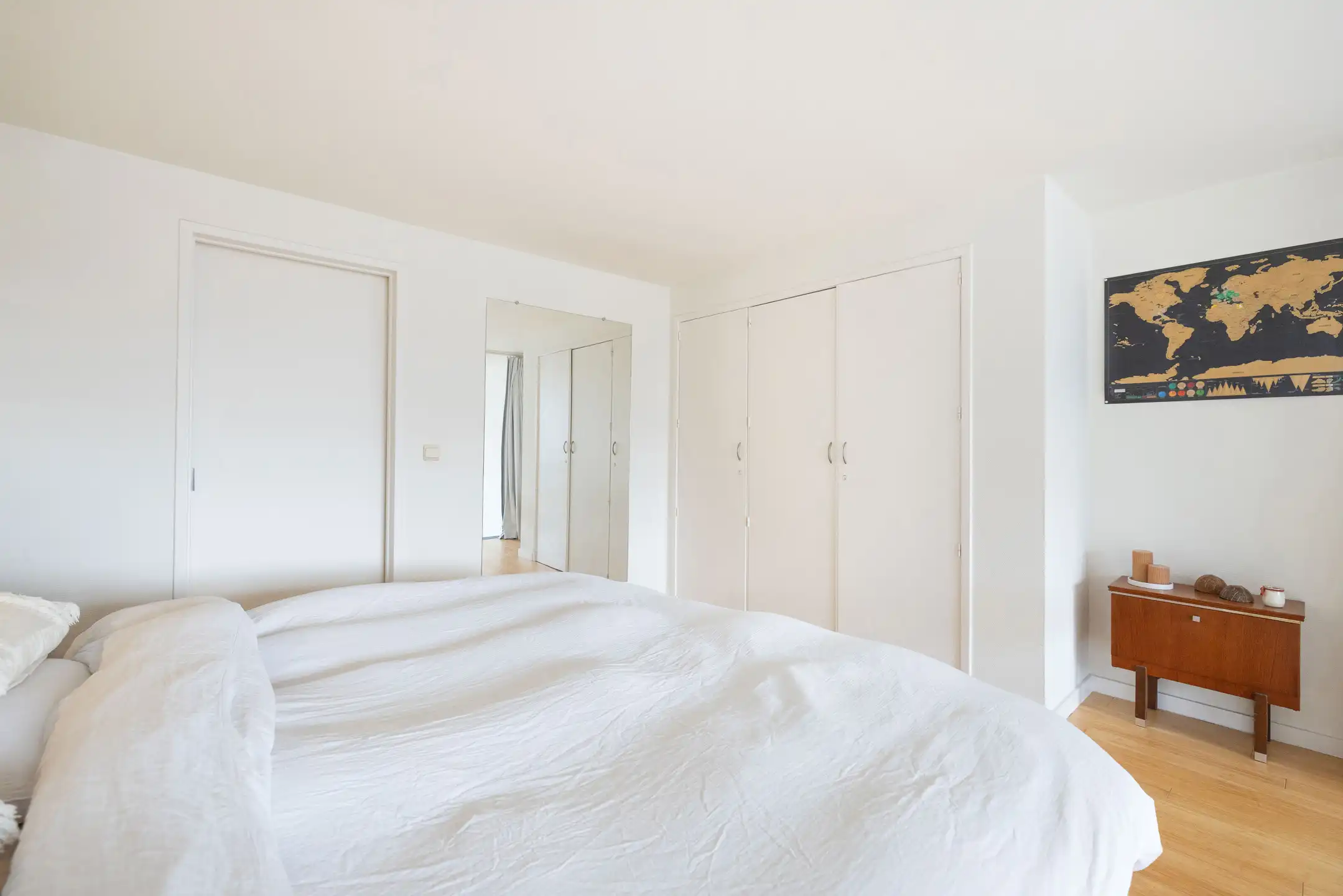 Dichtbij Louizalaan rustig aan de achterzijde van het gebouw foto 19