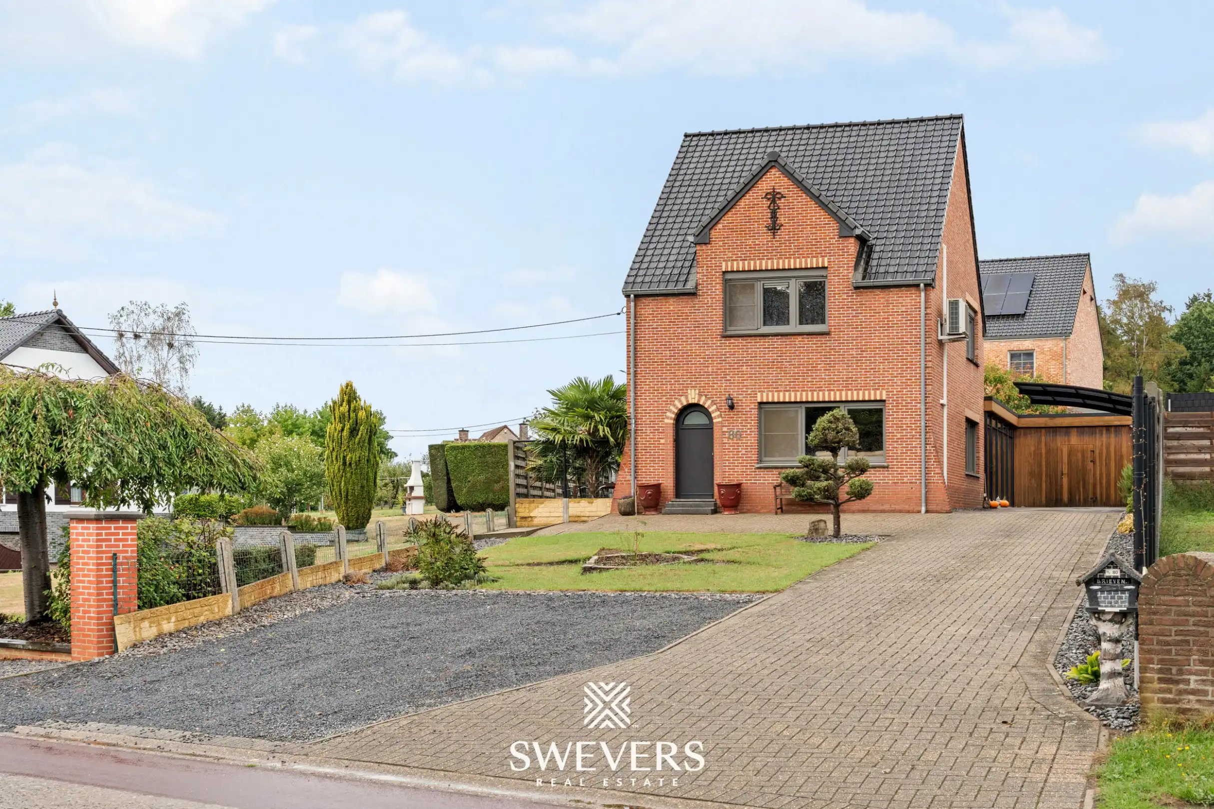Authentieke, gerenoveerde woning met 3 slaapkamers in Paal foto 29