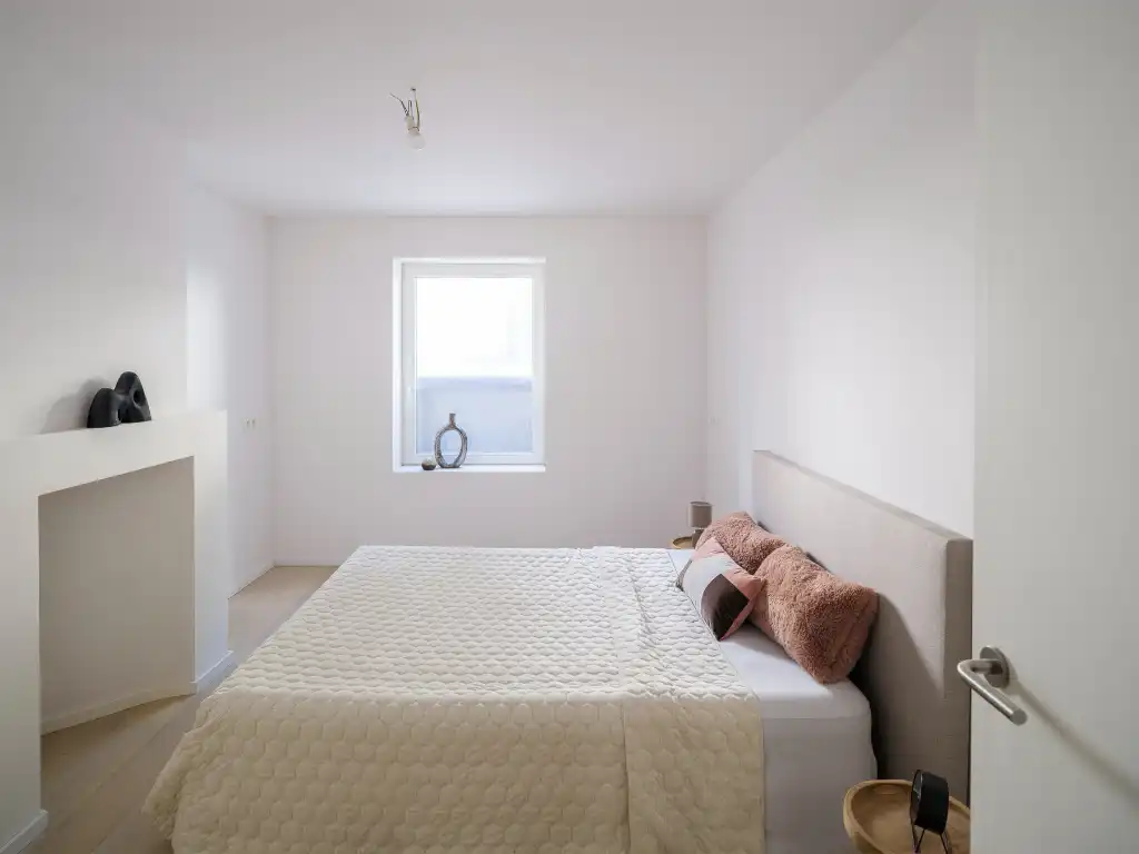 Knap gerenoveerd 2-slaapkamer appartement met ruim privatief terras foto 13