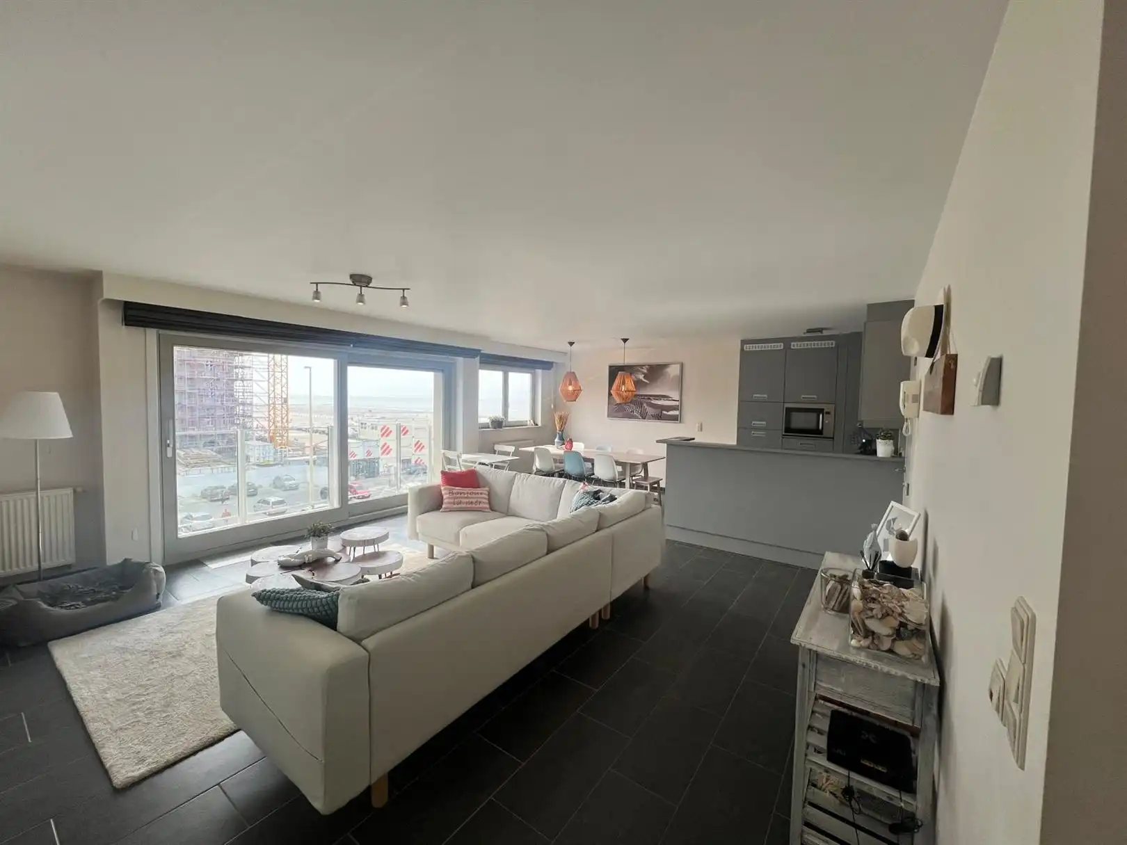 Ruim appartement op exclusieve ligging foto 3