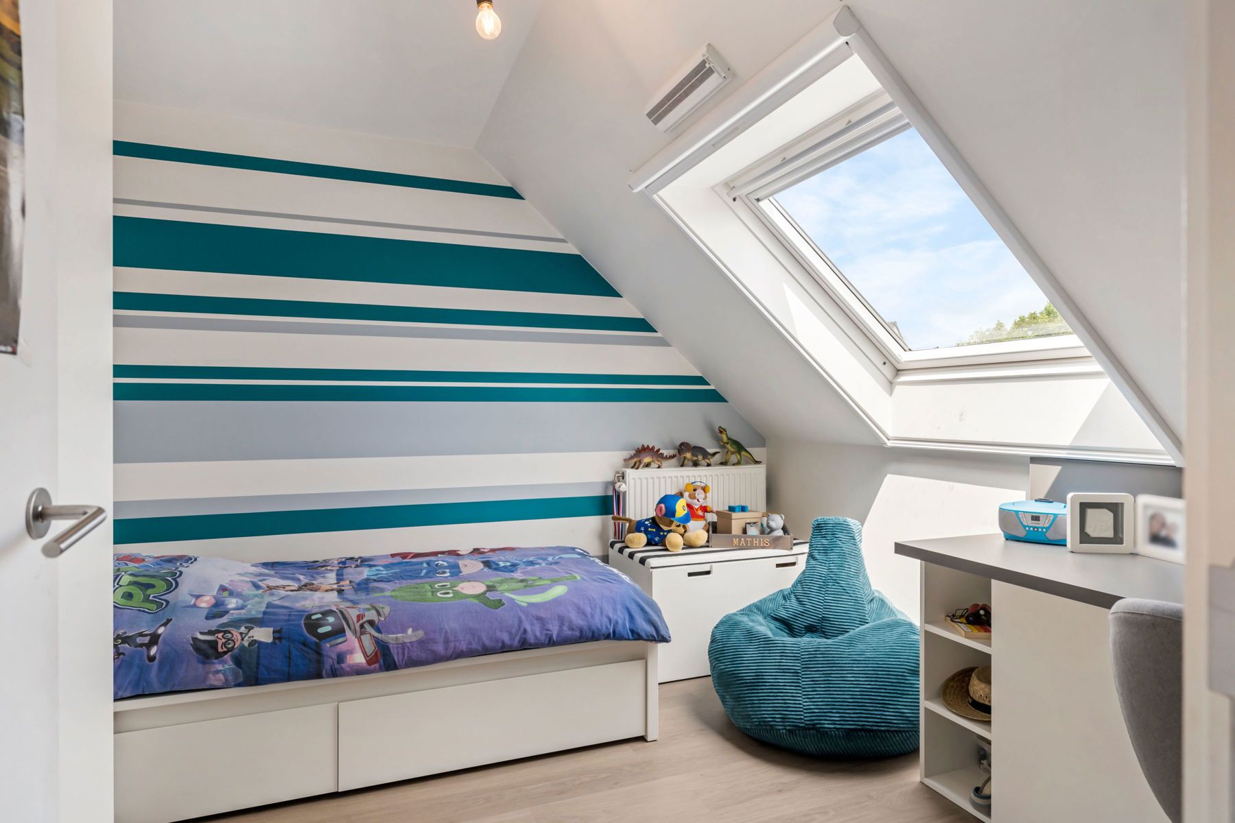 Instapklare woning met tuin, zonnepanelen en 3 slpks foto 20