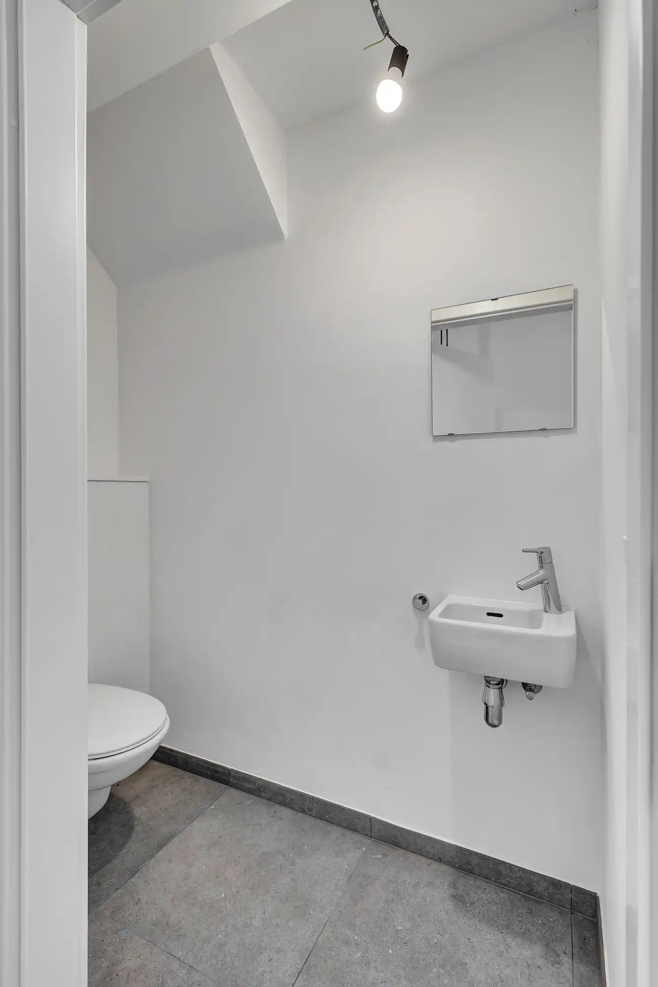 Instapklare nieuwbouwwoning met 5 slaapkamers foto 10