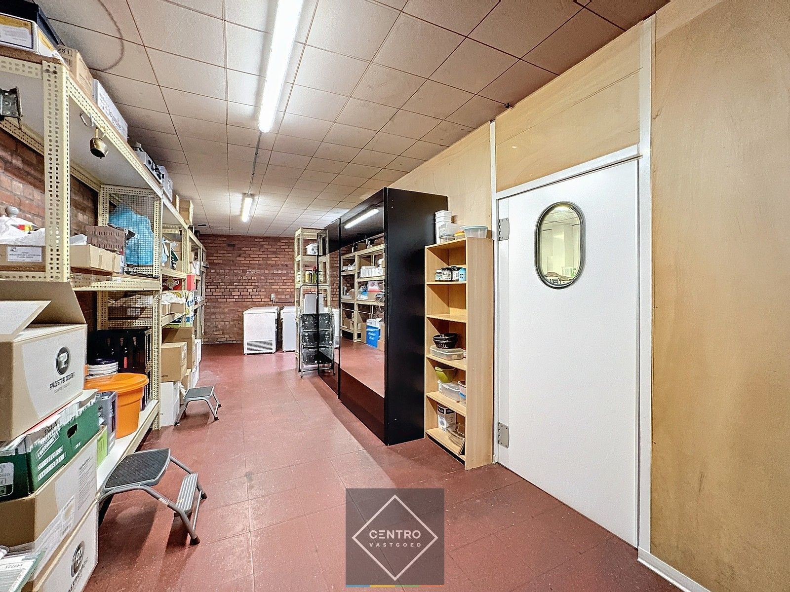 HANDELSPAND met opslagruimte! foto 20