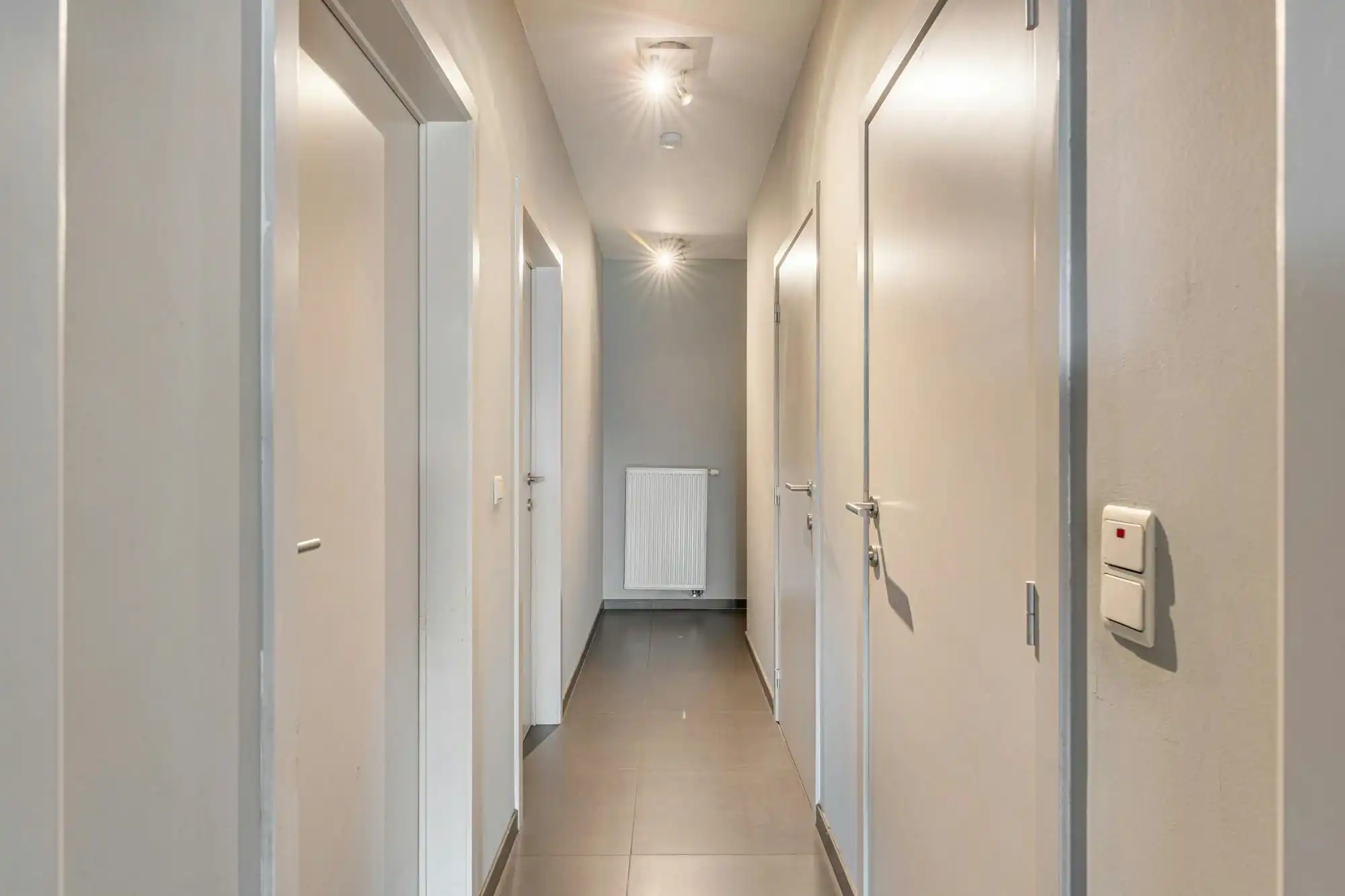 Gelijkvloers appartement met tuin en garagebox in Genk foto 7