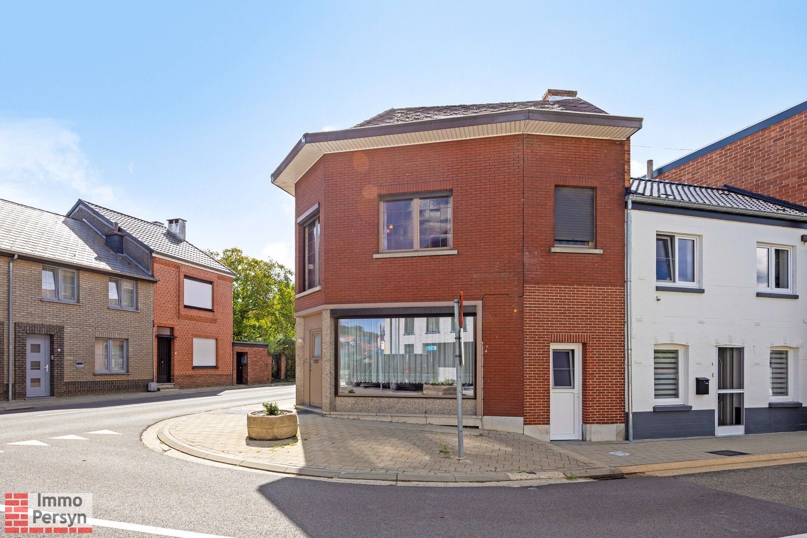 Te renoveren hoekwoning in het centrum van Scherpenheuvel foto 22