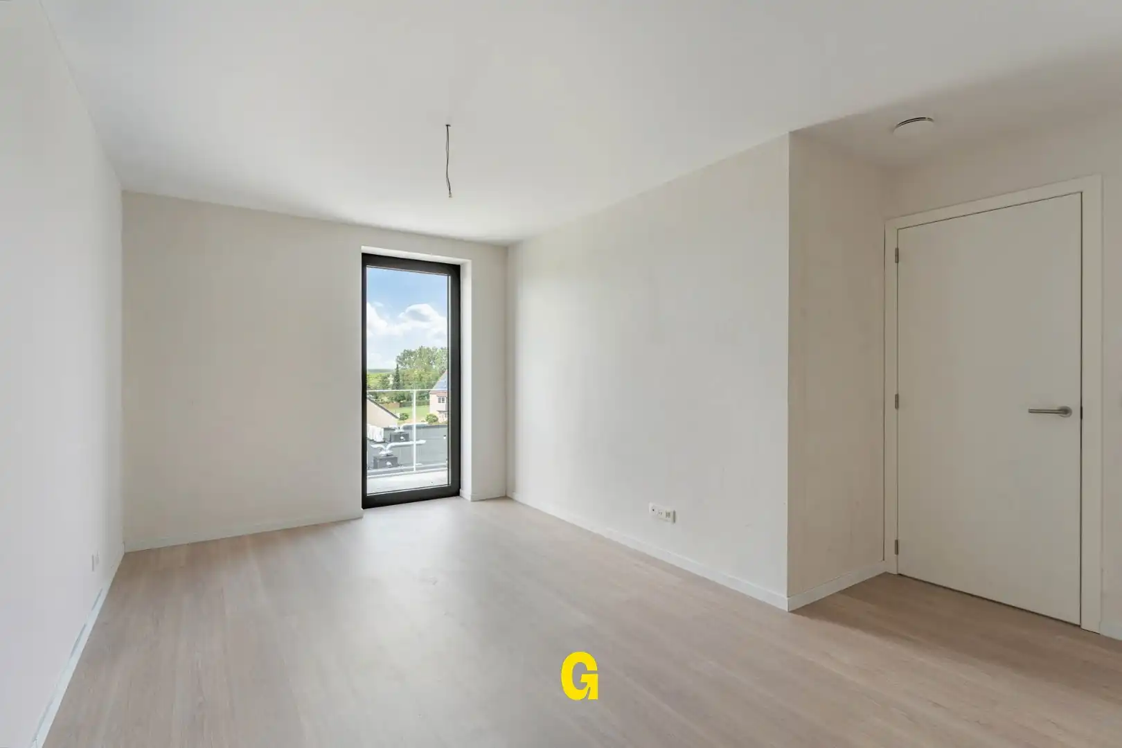 Knap nieuwbouwappartement op de hoogste verdieping in residentie Bella Vista, met twee terrassen en prachtige zichten, inclusief 2 standplaatsen, vlak bij het c foto 34