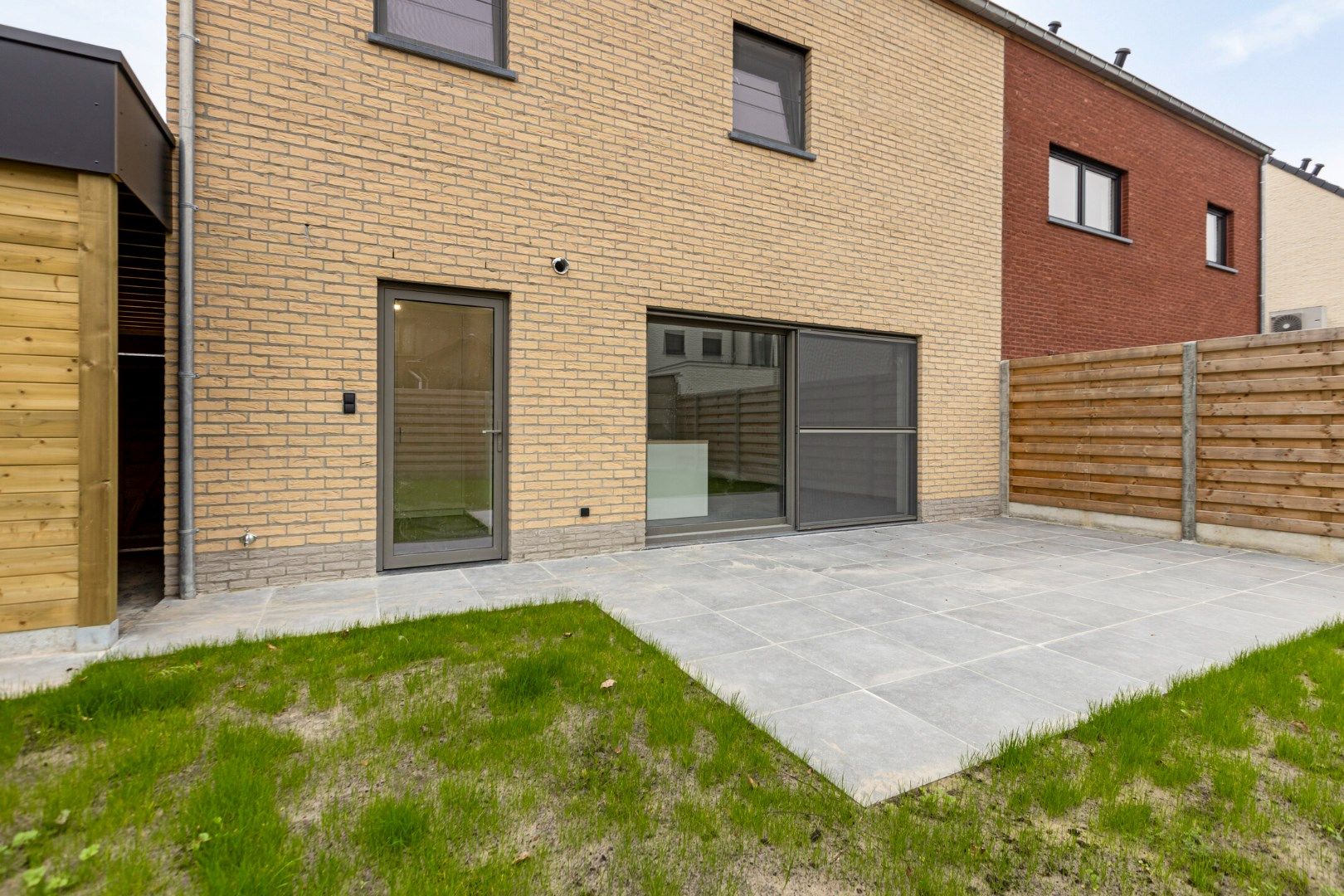 Ruime energiezuinige nieuwbouwwoning met 4 slpks en carport op fietsafstand van het centrum!  foto 20