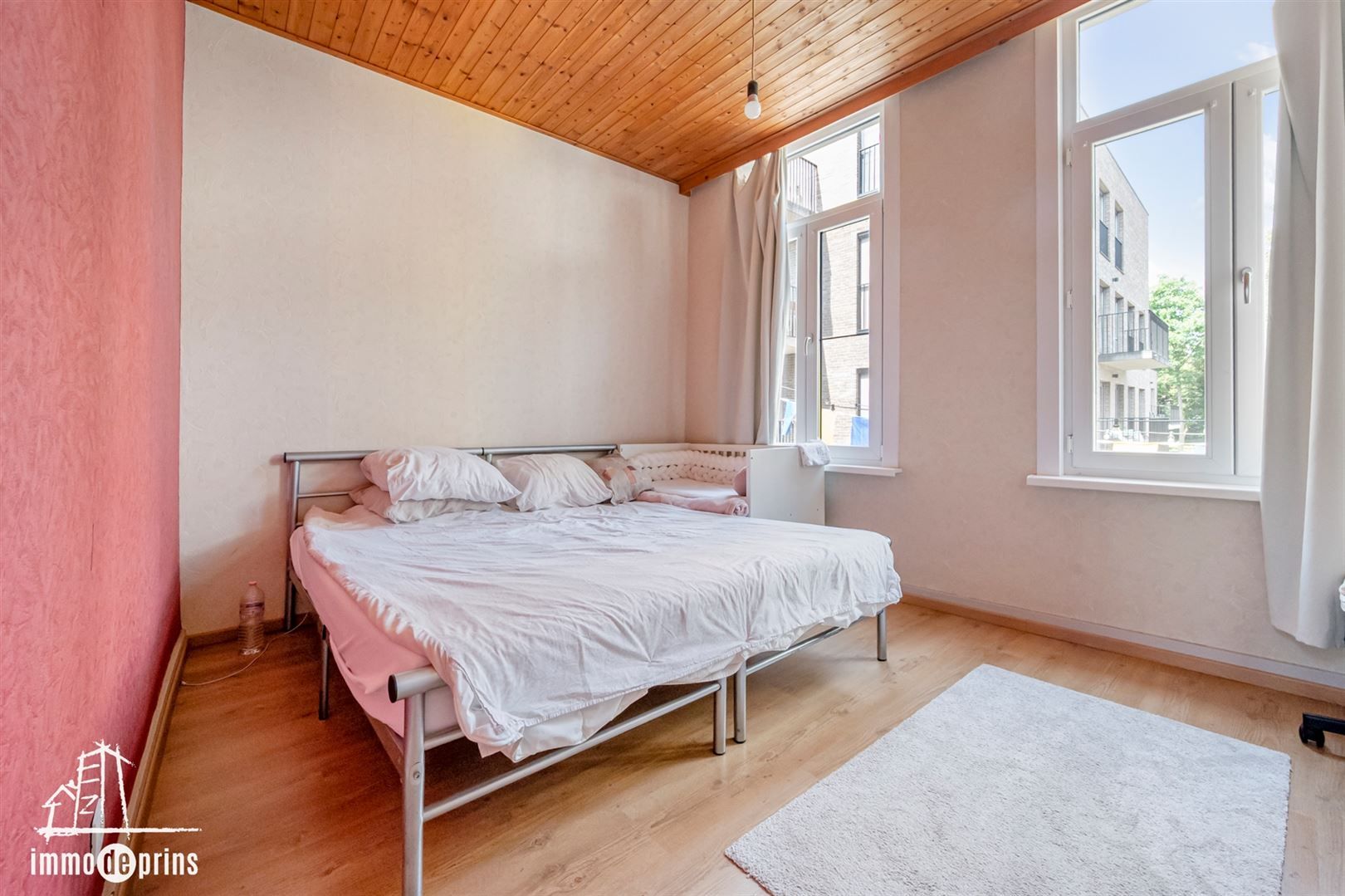 Opbrengsteigendom winkel met woonst +aanpalende woning foto 16