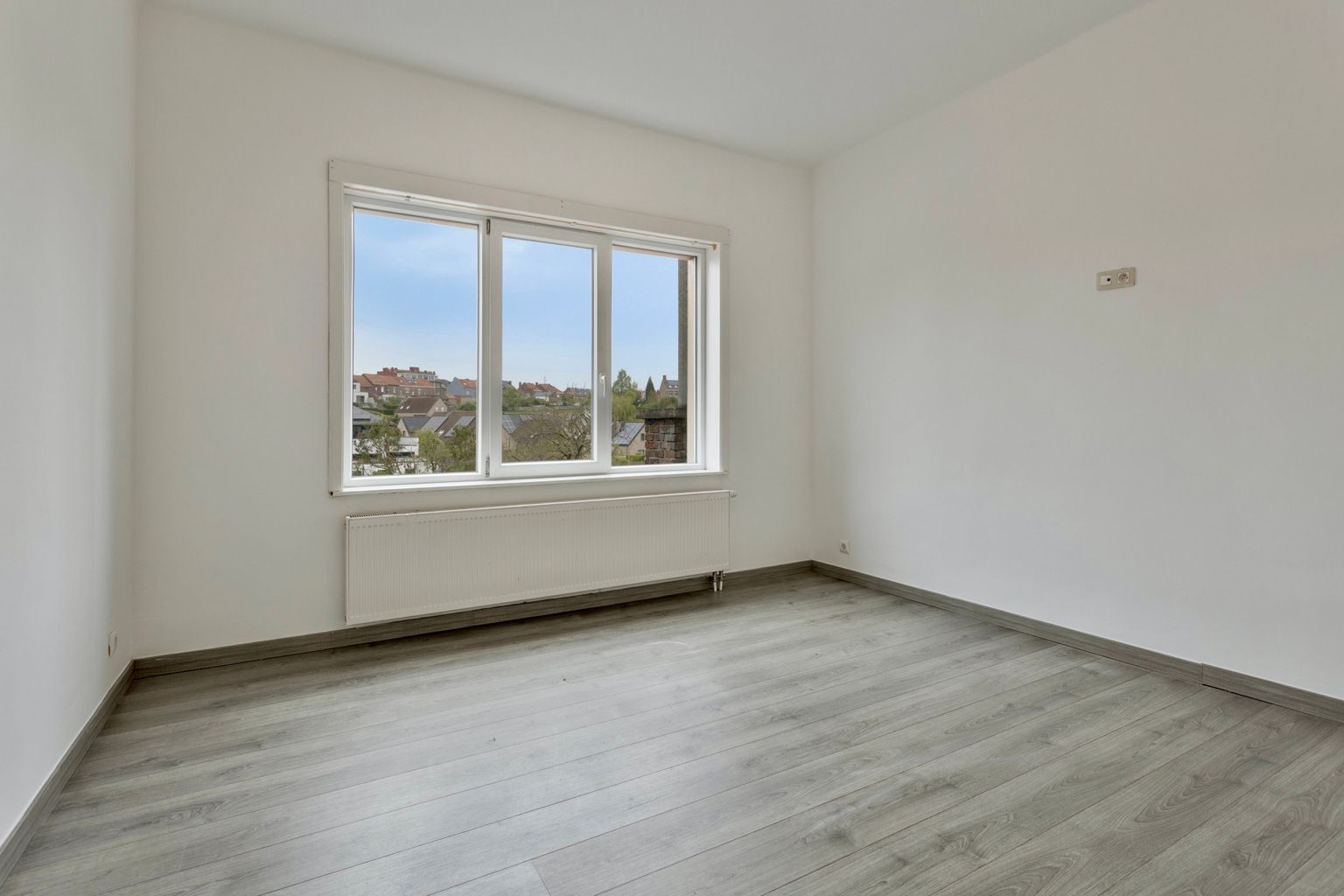 RIJWONING MET TUIN OP RUSTIGE LOCATIE VLAKBIJ DE VIANDER  foto 16