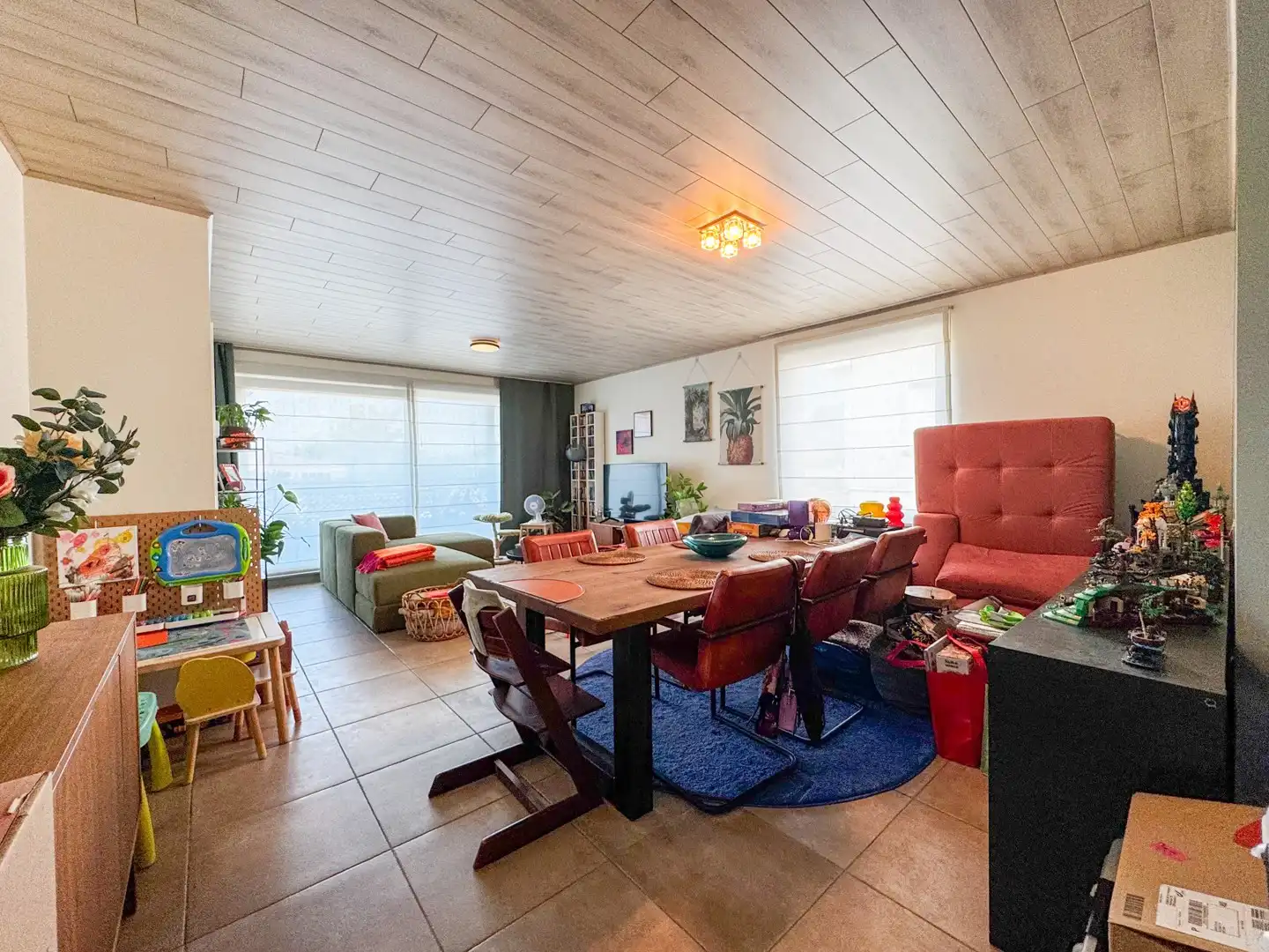 Lichtrijk appartement met garagebox aan het station van Aalter foto 4