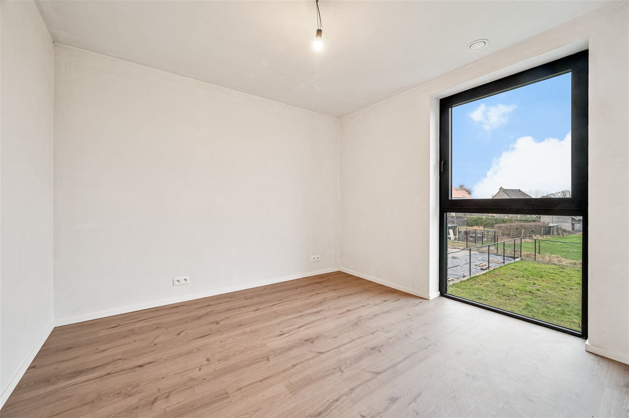 Halfopen nieuwbouwwoning met mogelijk om te kopen aan 6% Btw.  foto 19