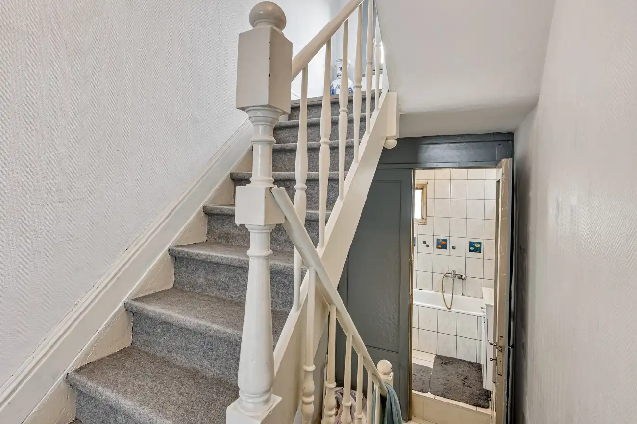 Ruime gesloten woning op een toplocatie in Sint-Amandsberg en nabij het centrum van Gent! foto 11