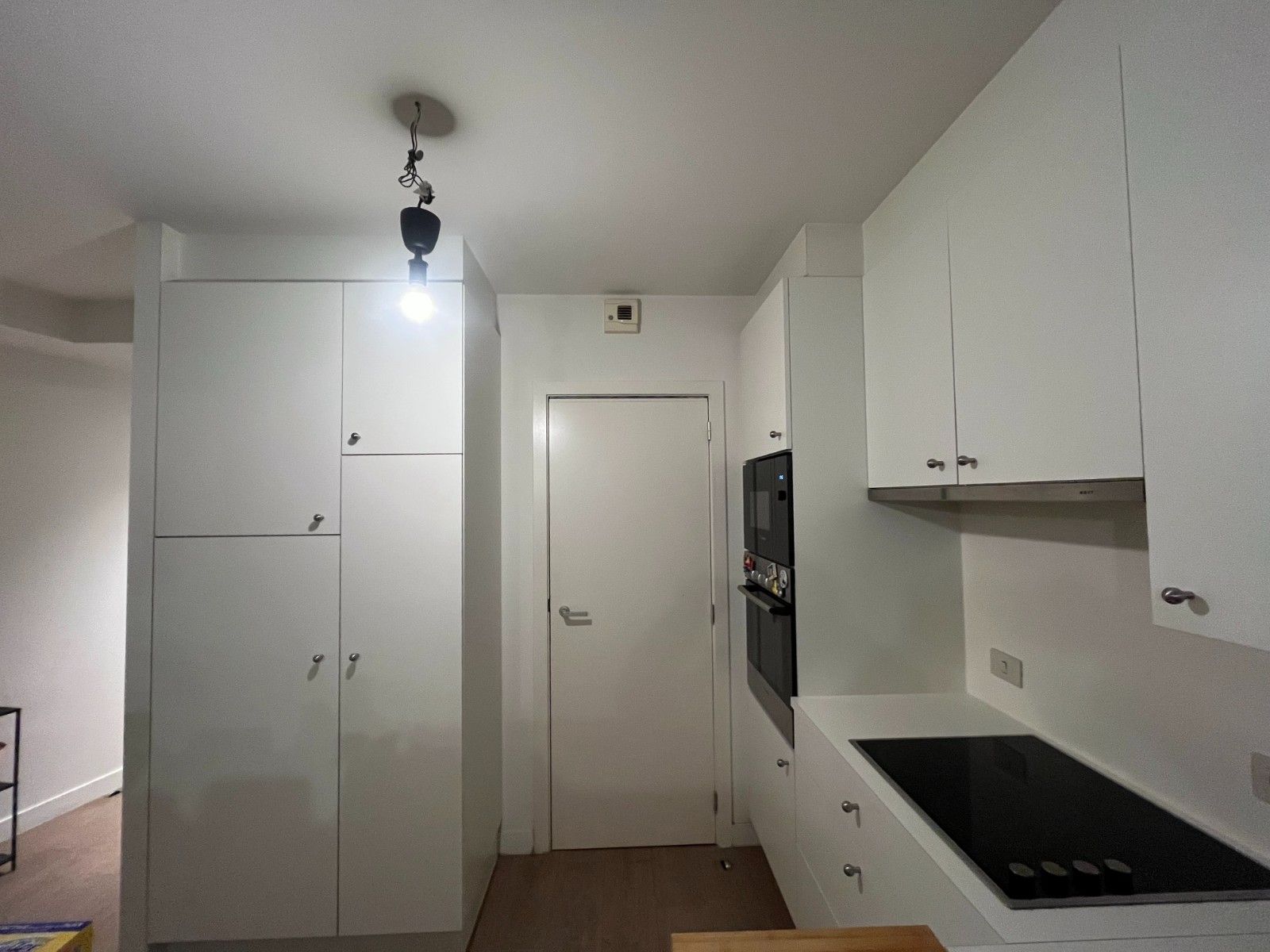 Gezellig 1-slaapkamerappartement te huur in hartje Waregem foto 8