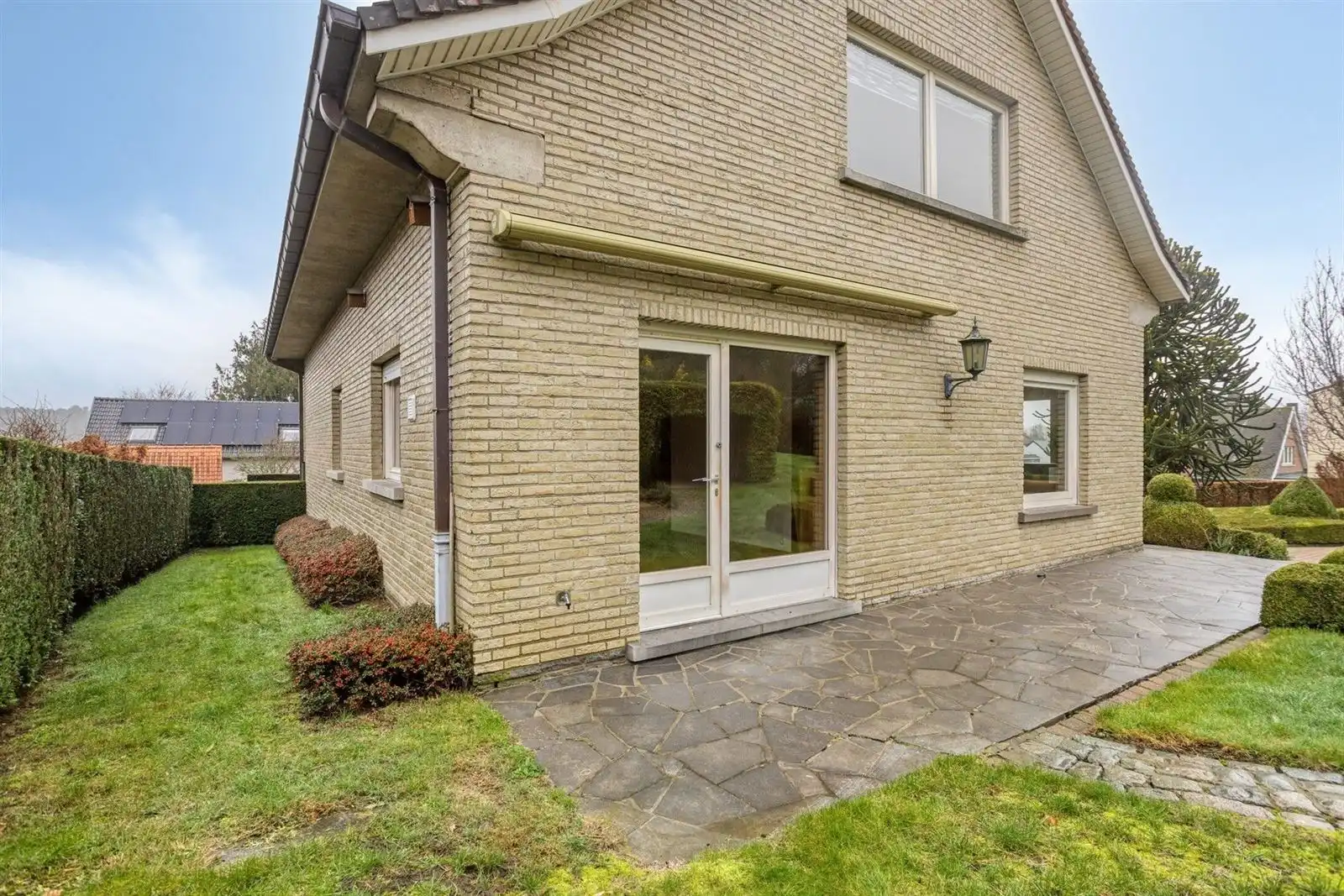Zeer ruime villa (340m²) op een terrein van 7a38ca foto 30