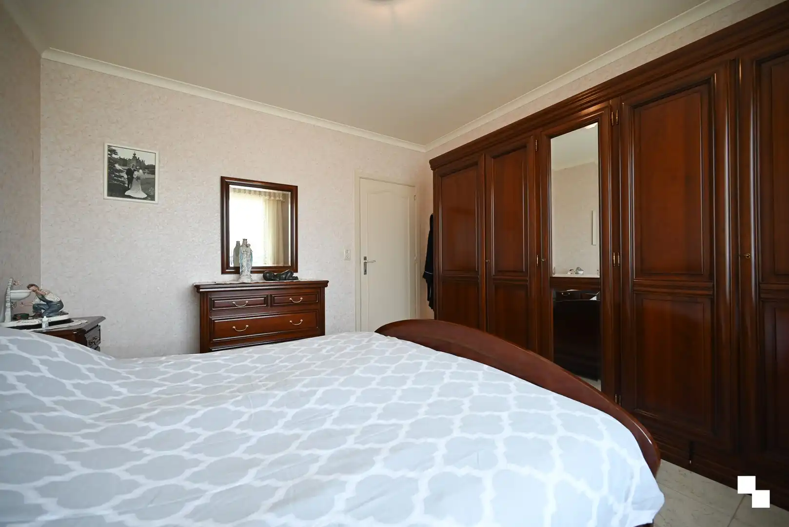 Vrijstaande woning met een heerlijk landelijke ligging te Ingelmunster foto 19