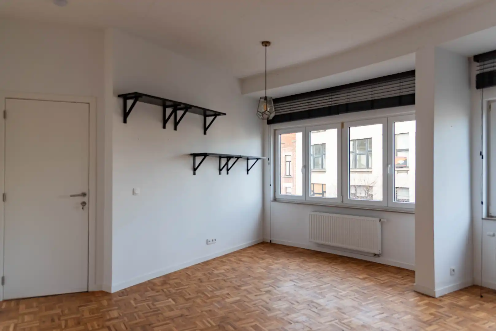 Lichtrijk hoekappartement in Borgerhout foto 2