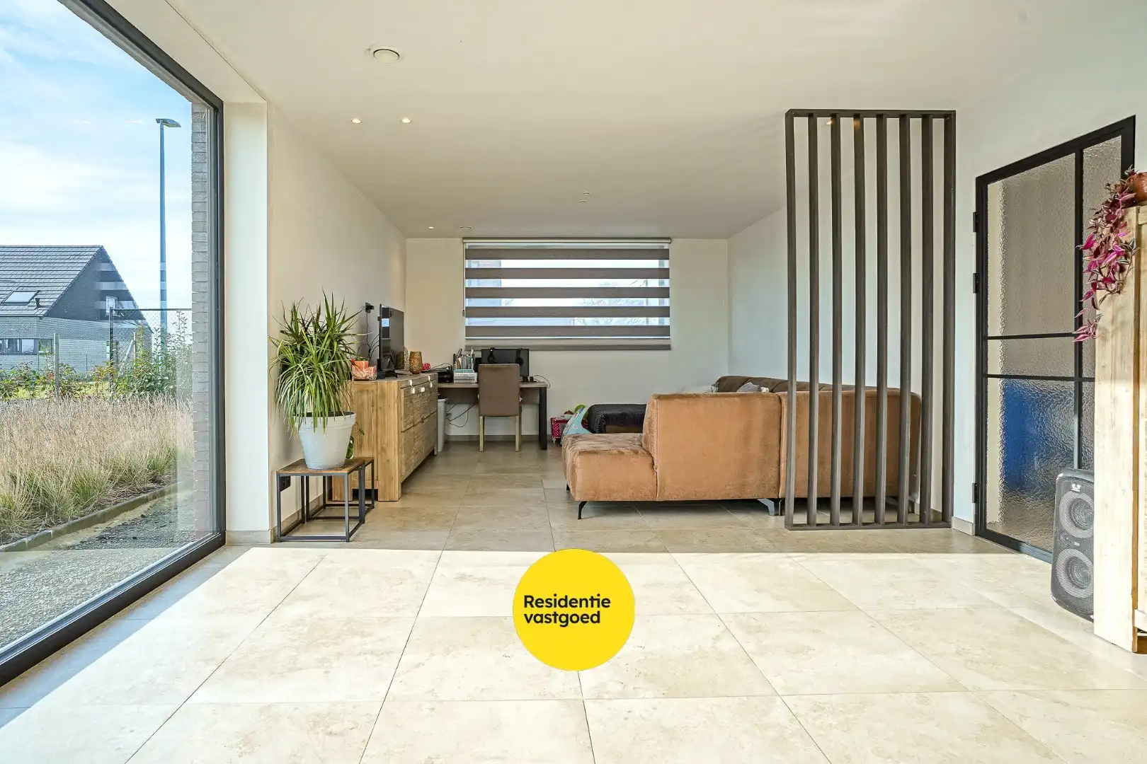 Recente, energiezuinige woning op 541 m² in doodlopende straat te Klerken! foto 6