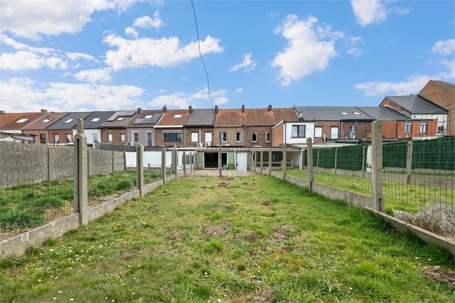 TE RENOVEREN RIJWONING VLAKBIJ HET CENTRUM VAN SINT-TRUIDEN foto 24