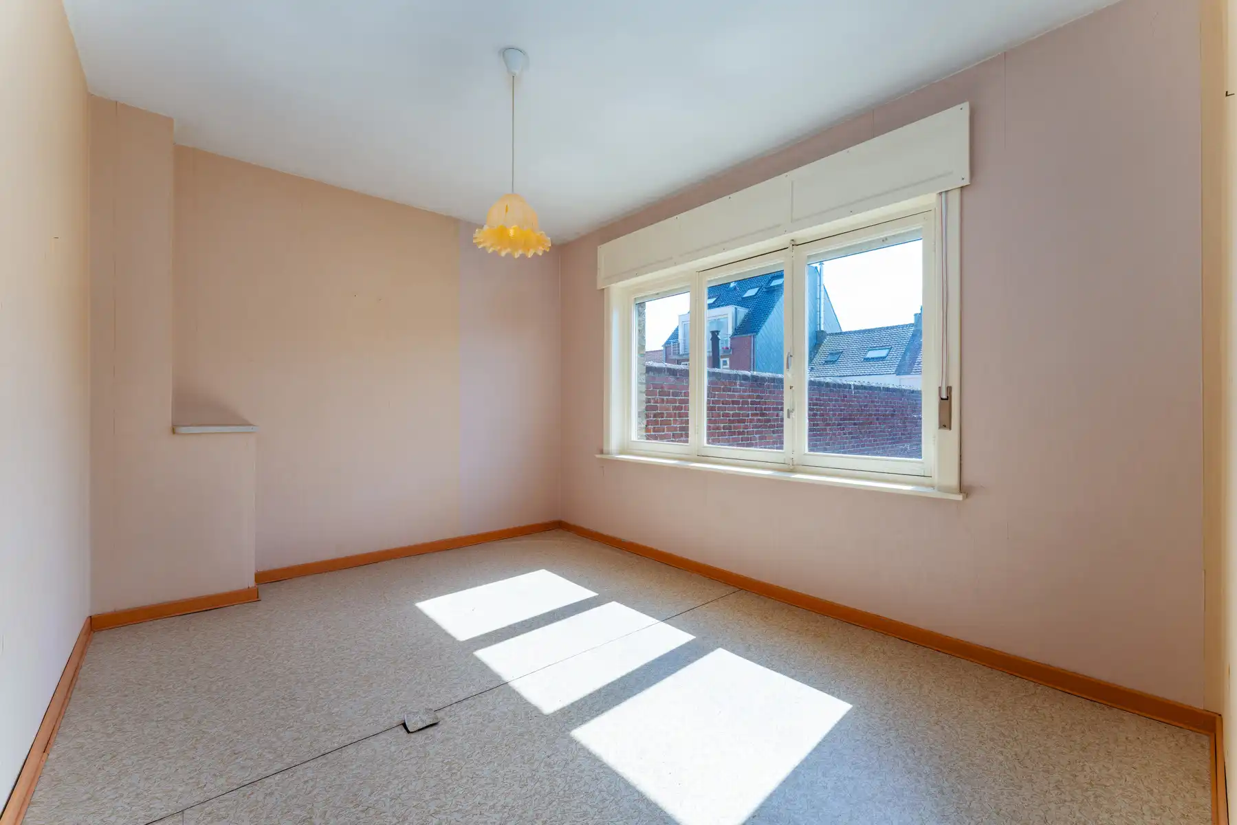 Ruime rijwoning met garage te koop nieuwpoort stad foto 10