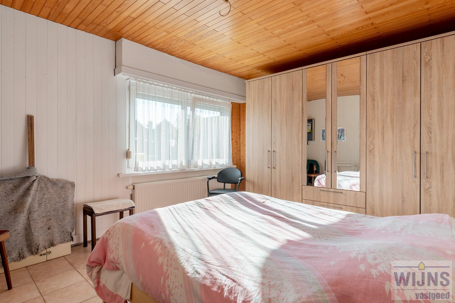 Rustige gelegen op te frissen laagbouw woning. foto 7