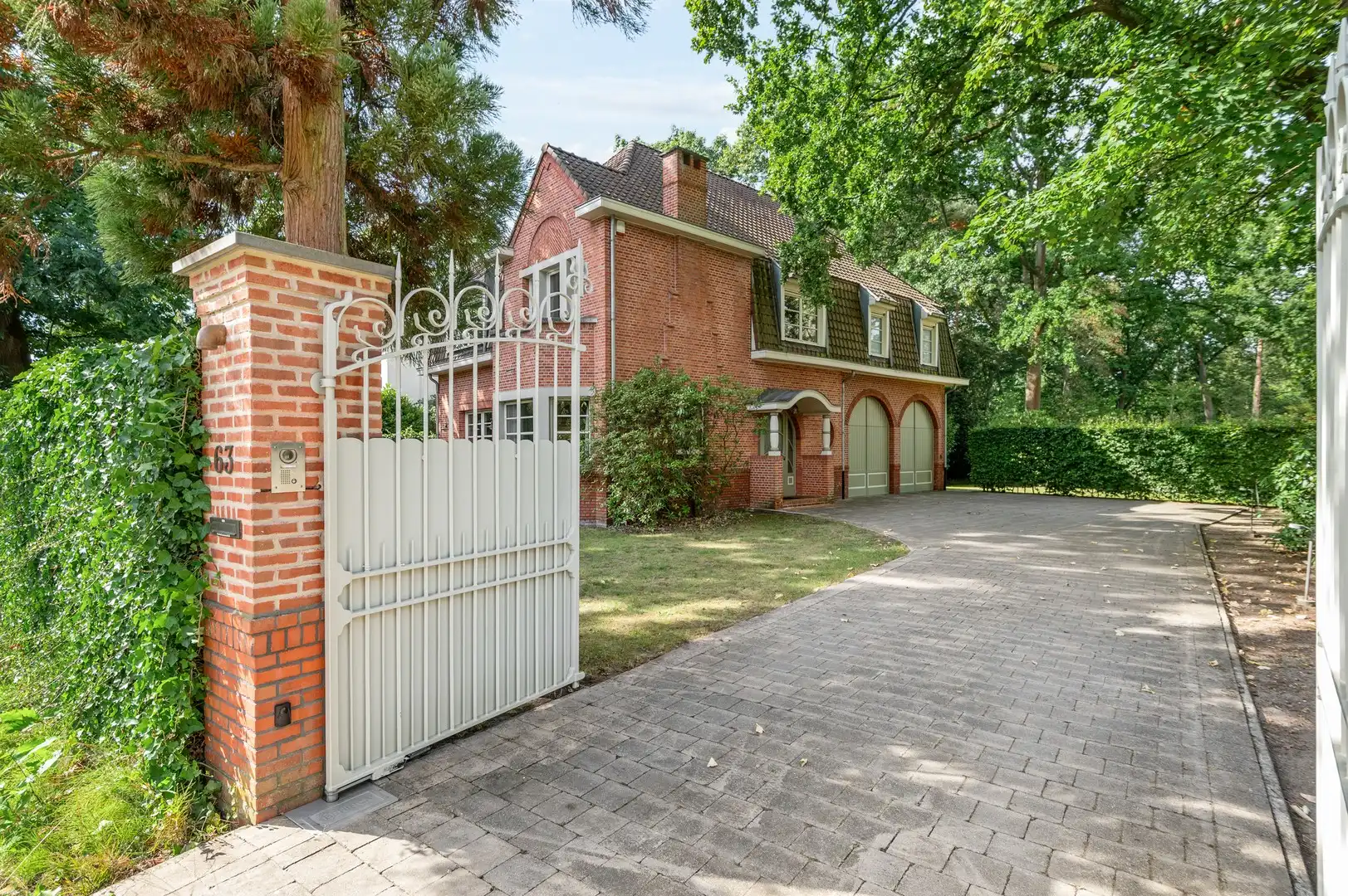 Charmante villa in gegeerde woonwijk Koningshof te Schoten foto 30