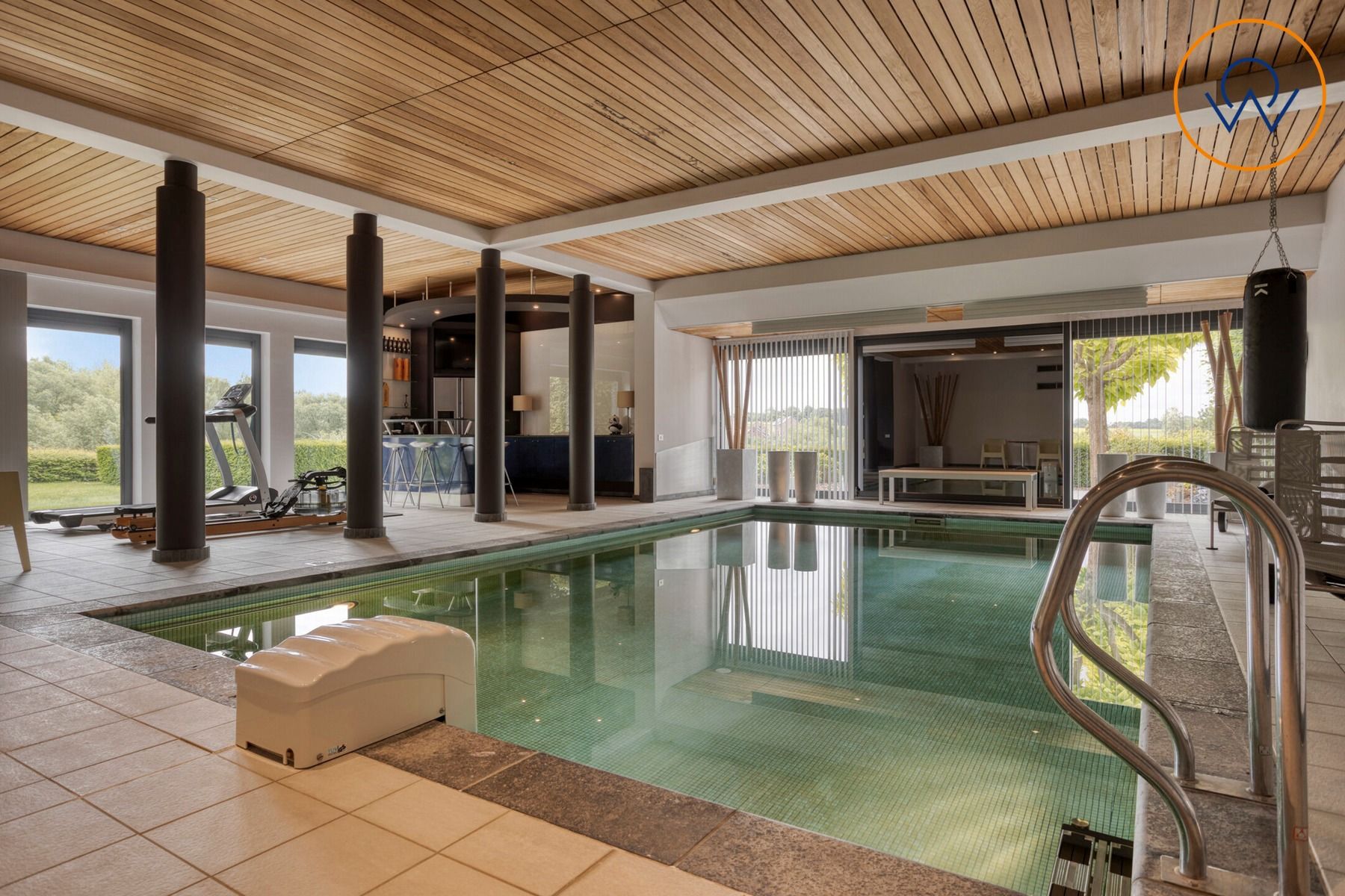 Exclusieve villa met adembenemend uitzicht en luxueuze voorzieningen foto 43