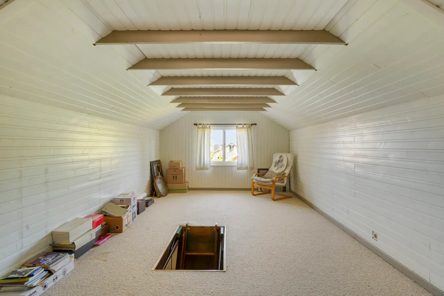 Leemans Immobiliën presenteert u deze charmante, instapklare bungalow, ideaal gelegen in het gegeerde Asse.  foto 18