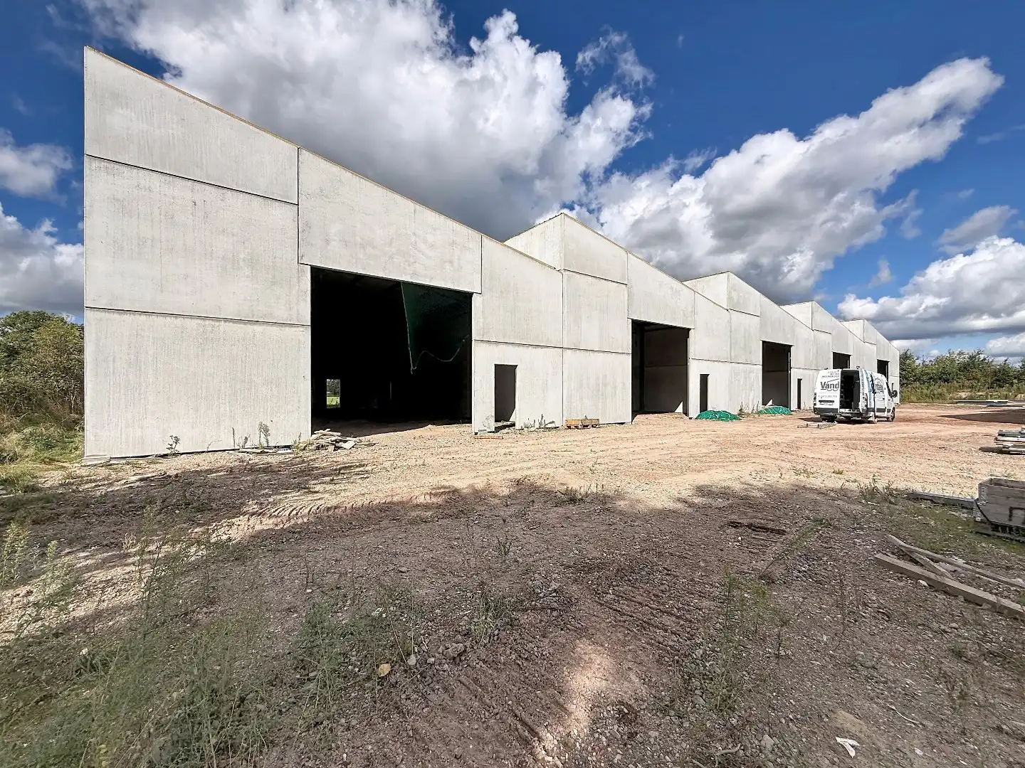 Loods J te koop – 312 m² KMO-zone Ardopoort te Roeselare foto 5