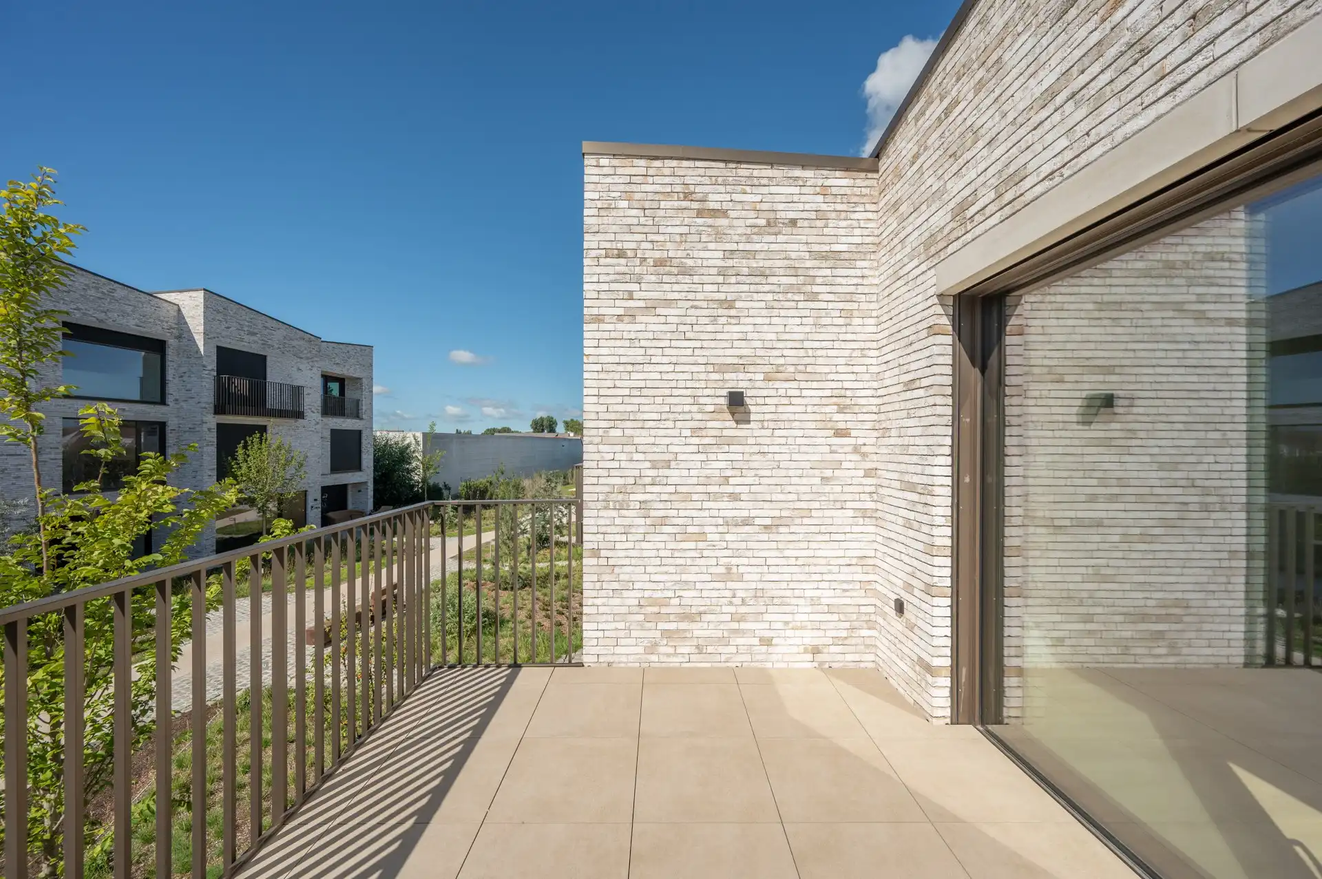 Architecturale nieuwbouwwoning met BEN-label en unieke leefruimte foto 18