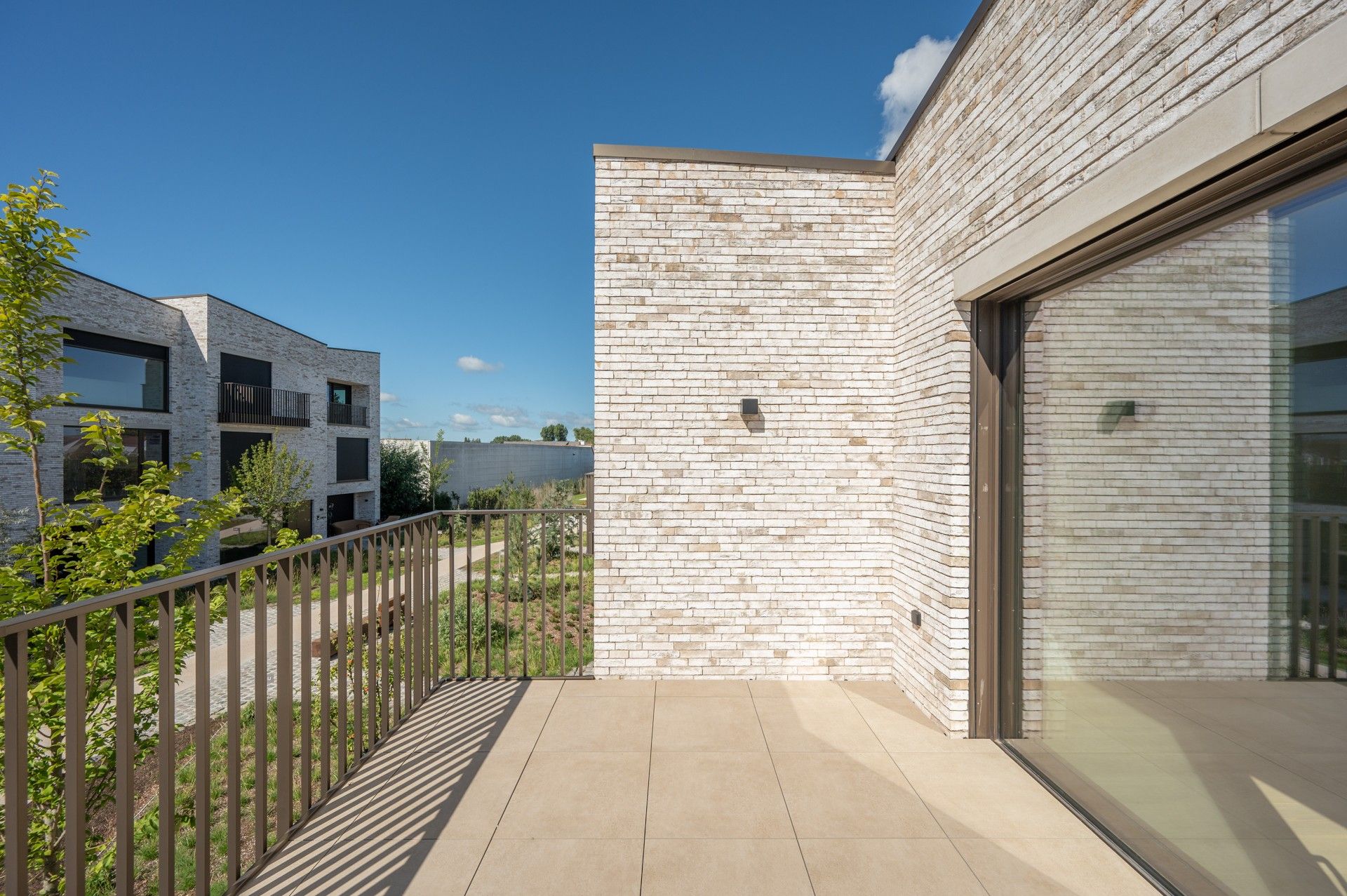 Architecturale nieuwbouwwoning met BEN-label en unieke leefruimte foto 18