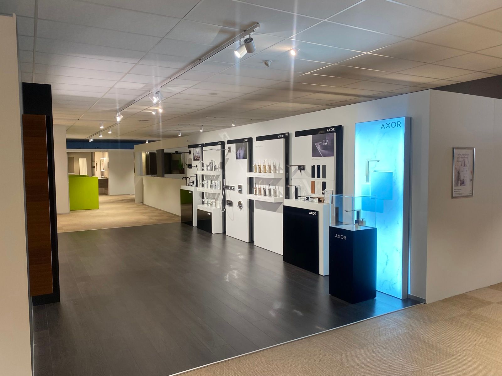 Te Huur: Toonzaal van ca. 2.054 m² op AAA-locatie foto 12