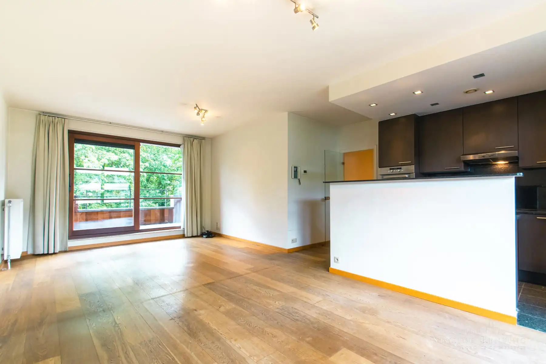 LICHTRIJK - Gemeubeld appartement 3 slpk. met terrassen foto 4