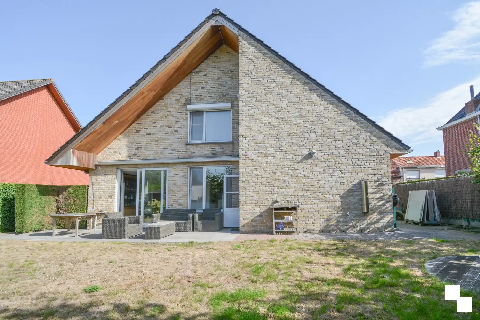Vrijstaande moderne woning. foto 29