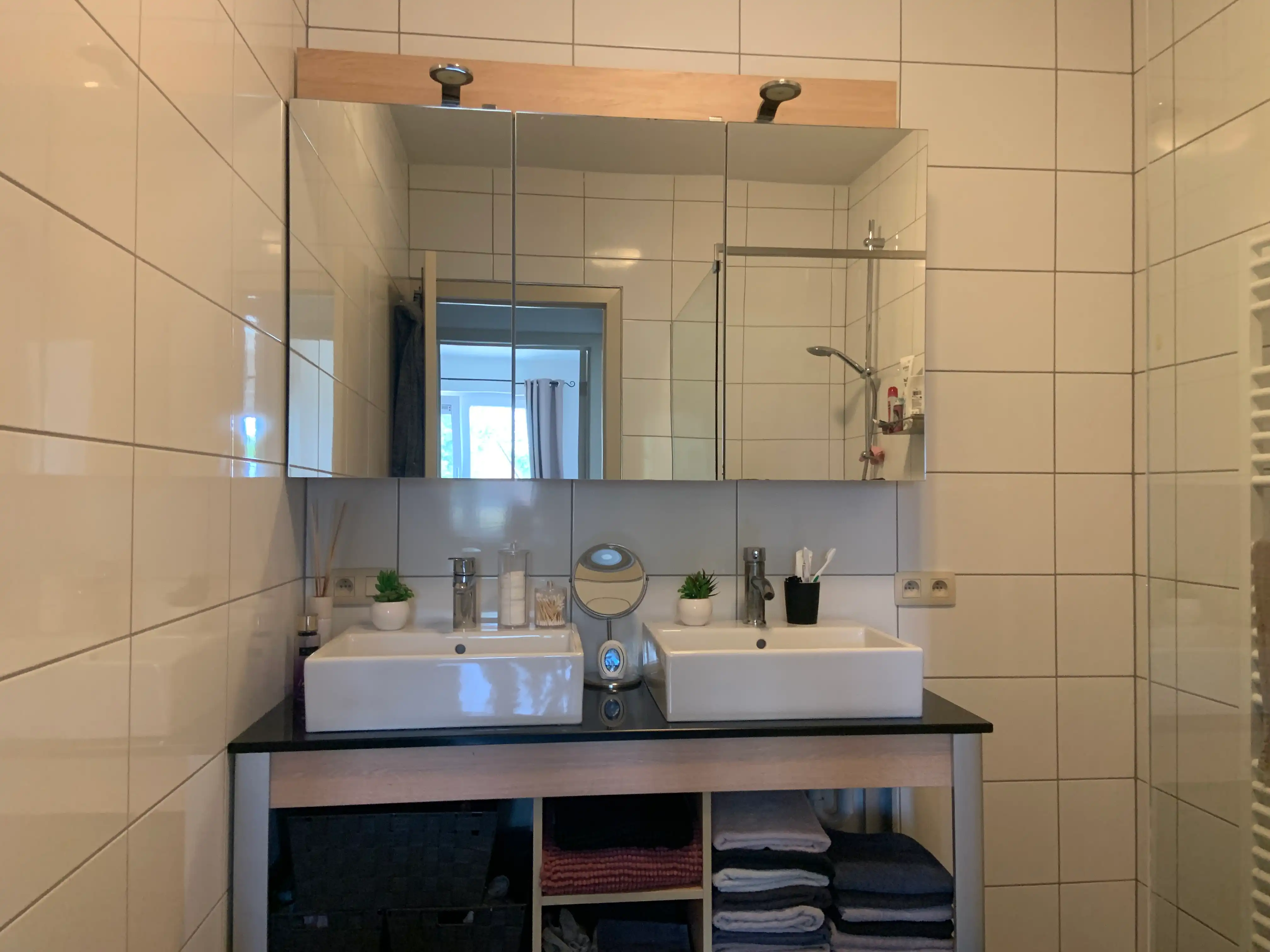 Gelijkvloers tweeslaapkamer-appartement te Wondelgem. foto 10