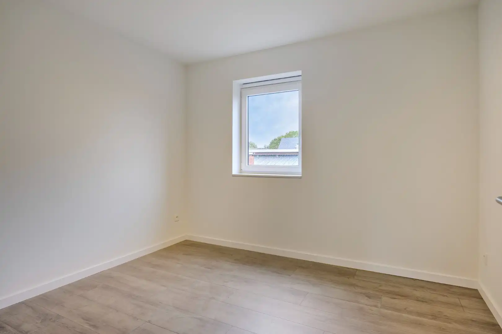 Nieuwbouwwoning met 3 slpks, gelegen op wandelafstand van het centrum !  foto 14
