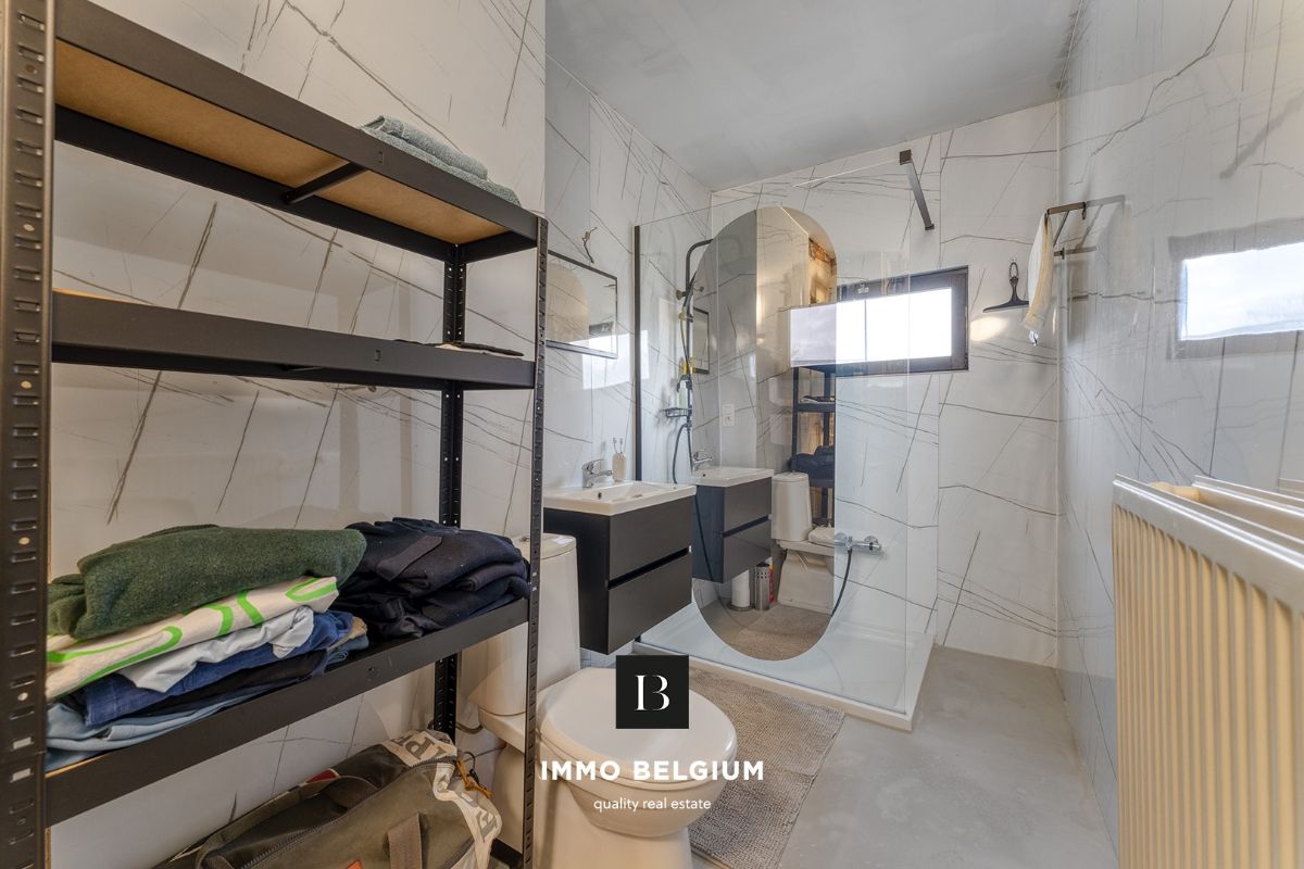 Grotendeels gerenoveerde woning nabij het centrum van De Haan foto 9