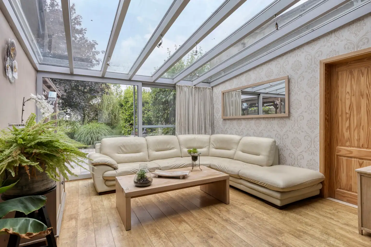 Innstapklare driegevelwoning  in verkeersluwe omgeving foto 7