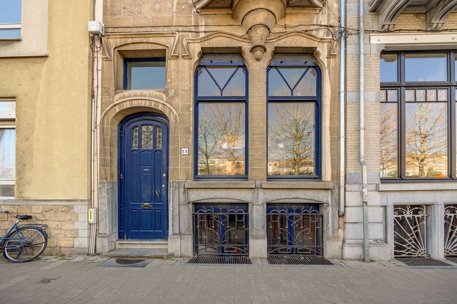 IN OPTIE Prachtige herenwoning (+/-330m² bewoonbaar-EPC B!) met zonnige stadstuin op toplocatie te Antwerpen foto 4