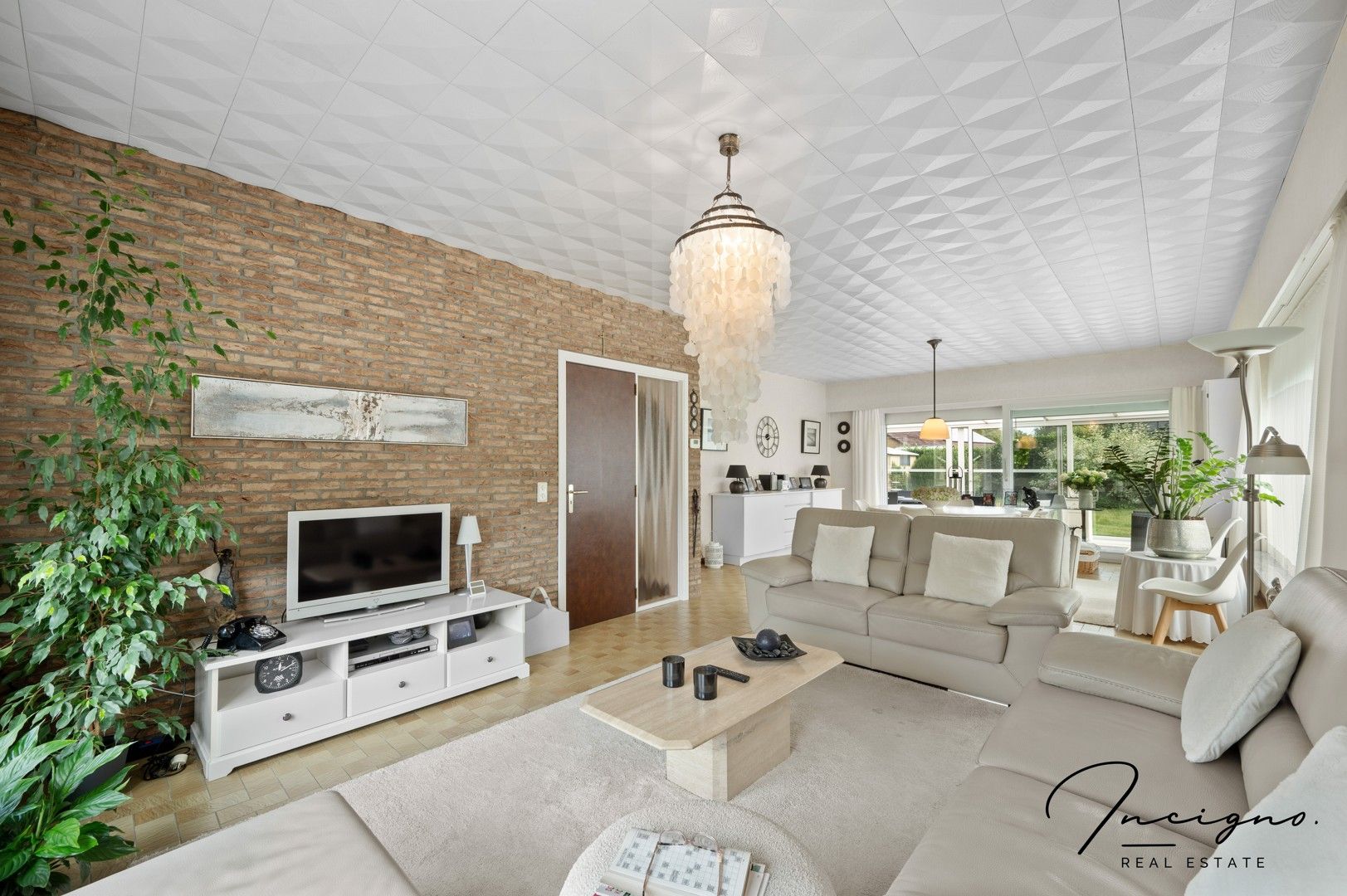 Gelijkvloerse woning in rustige residentiële wijk foto 6