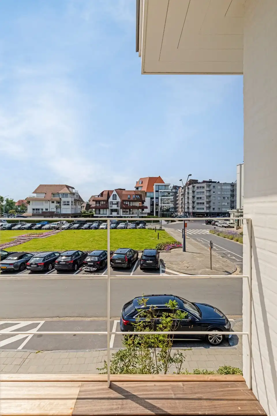 Exclusieve, volledig gerenoveerde hoekvilla met adembenemend zeezicht aan de Zeedijk. foto 37