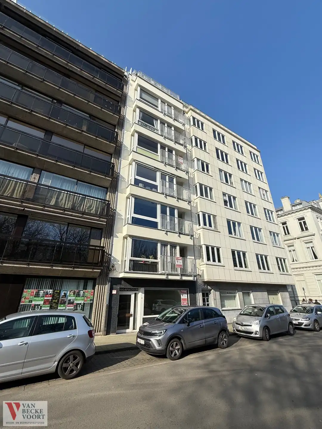 Ruim appartement met parkzicht foto 16