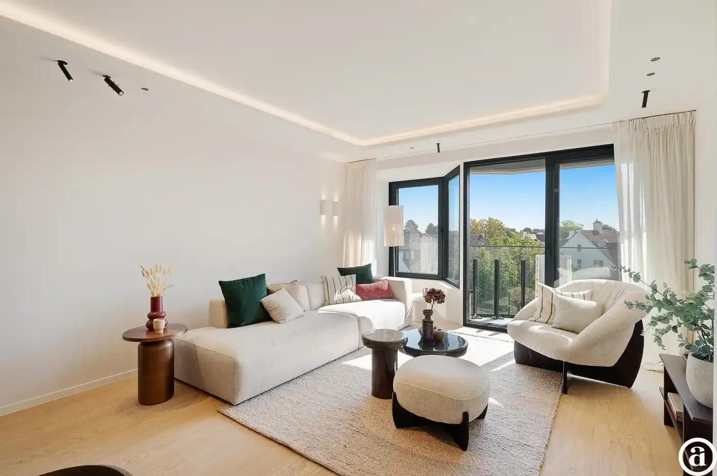 Mooi gerenoveerd appartement met open zicht over de villa's  foto 7