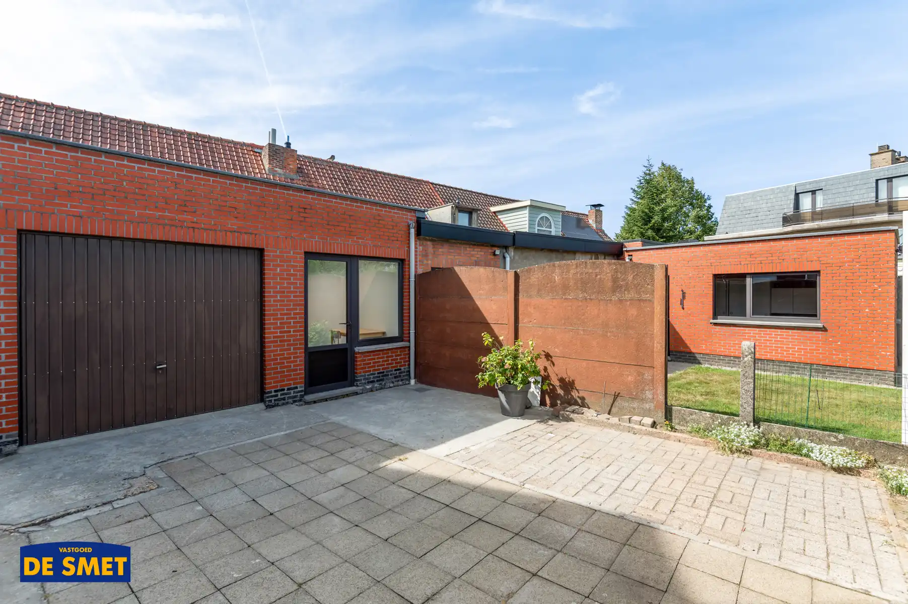 Te renoveren woonst met open groen zicht achteraan foto 7